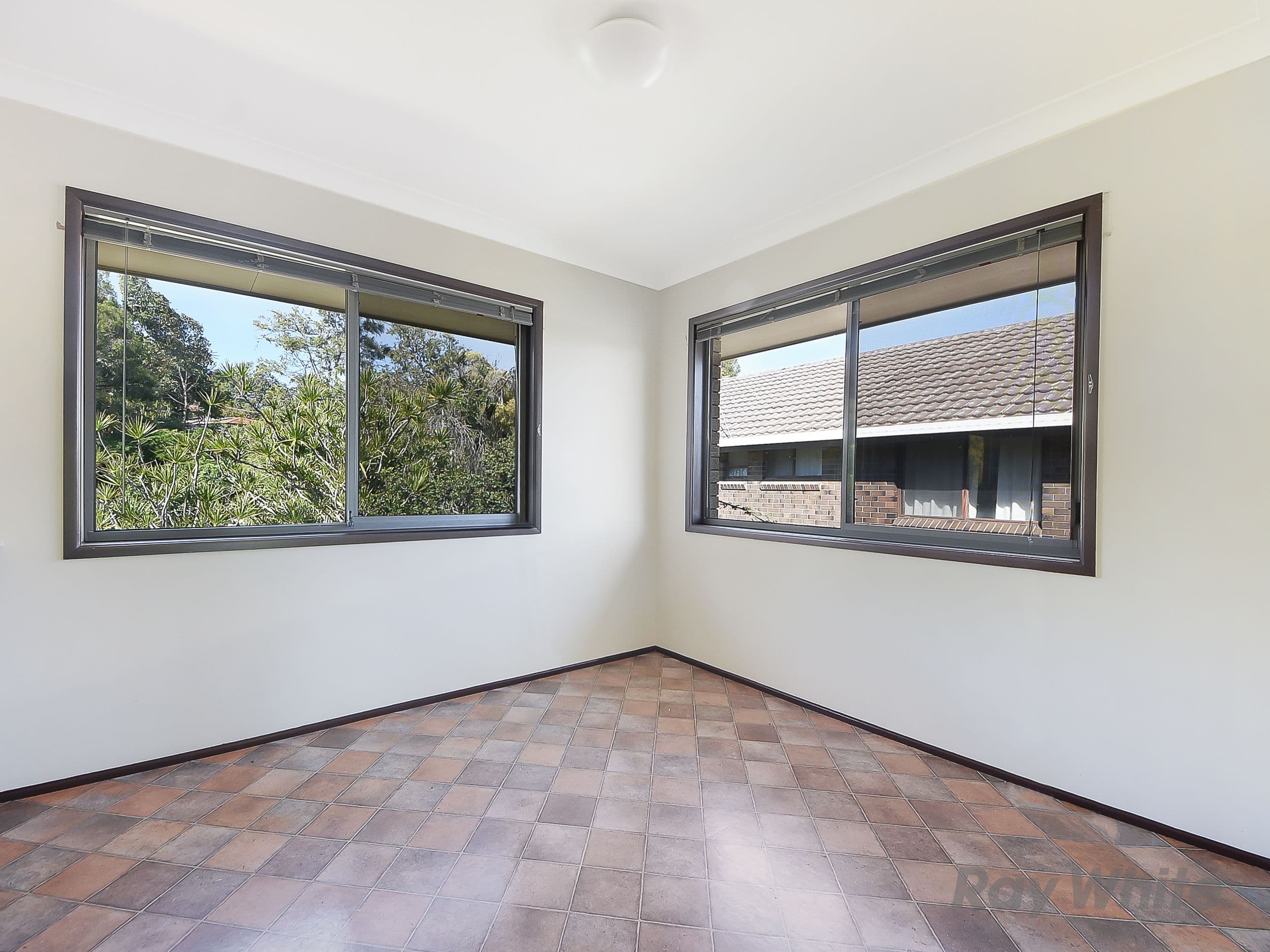 52 Mongabarra Street, Bracken Ridge QLD 4017, Bracken Ridge - Thumbnail 2