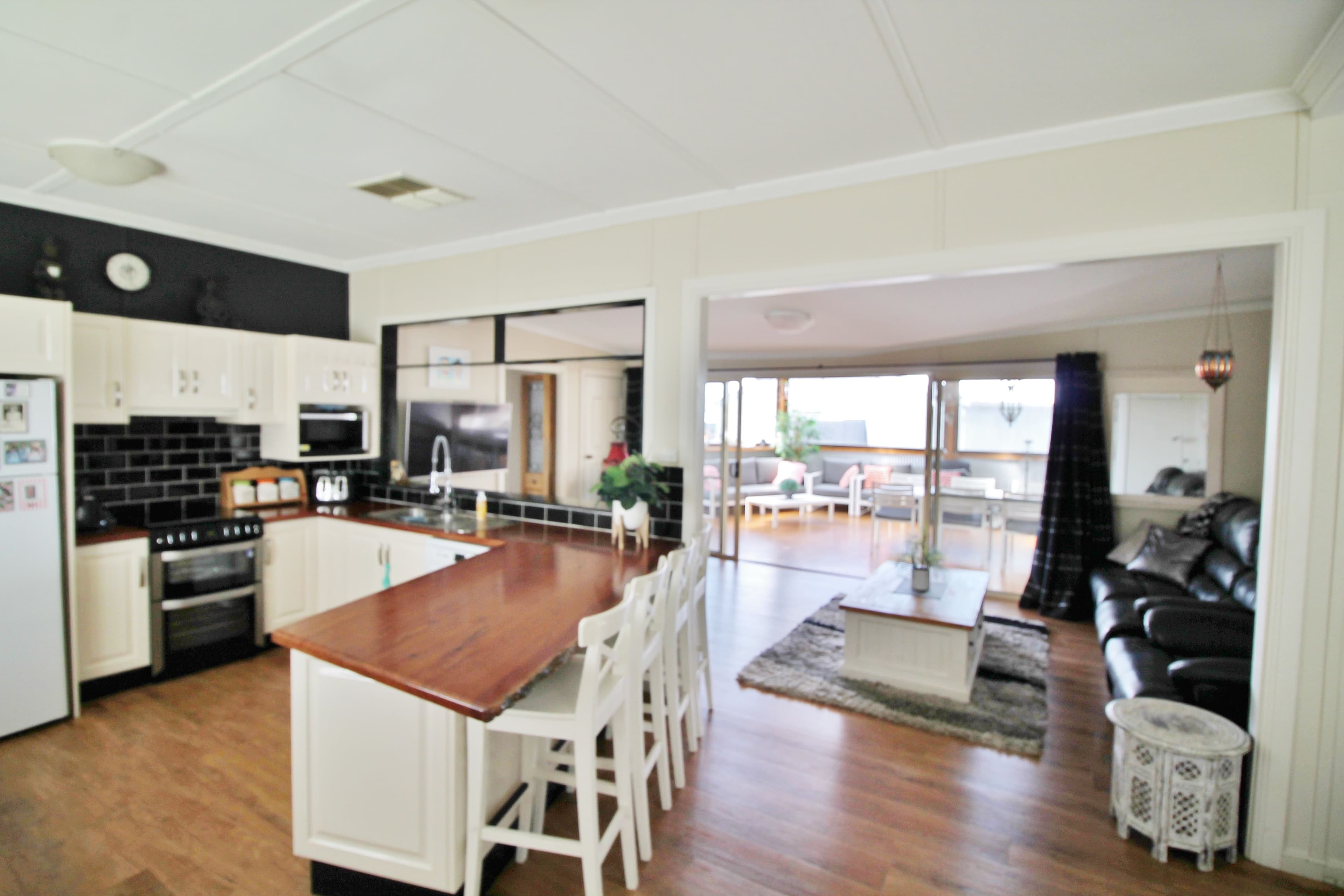 50 Elizabeth Street, Young NSW 2594, Young - Thumbnail 5