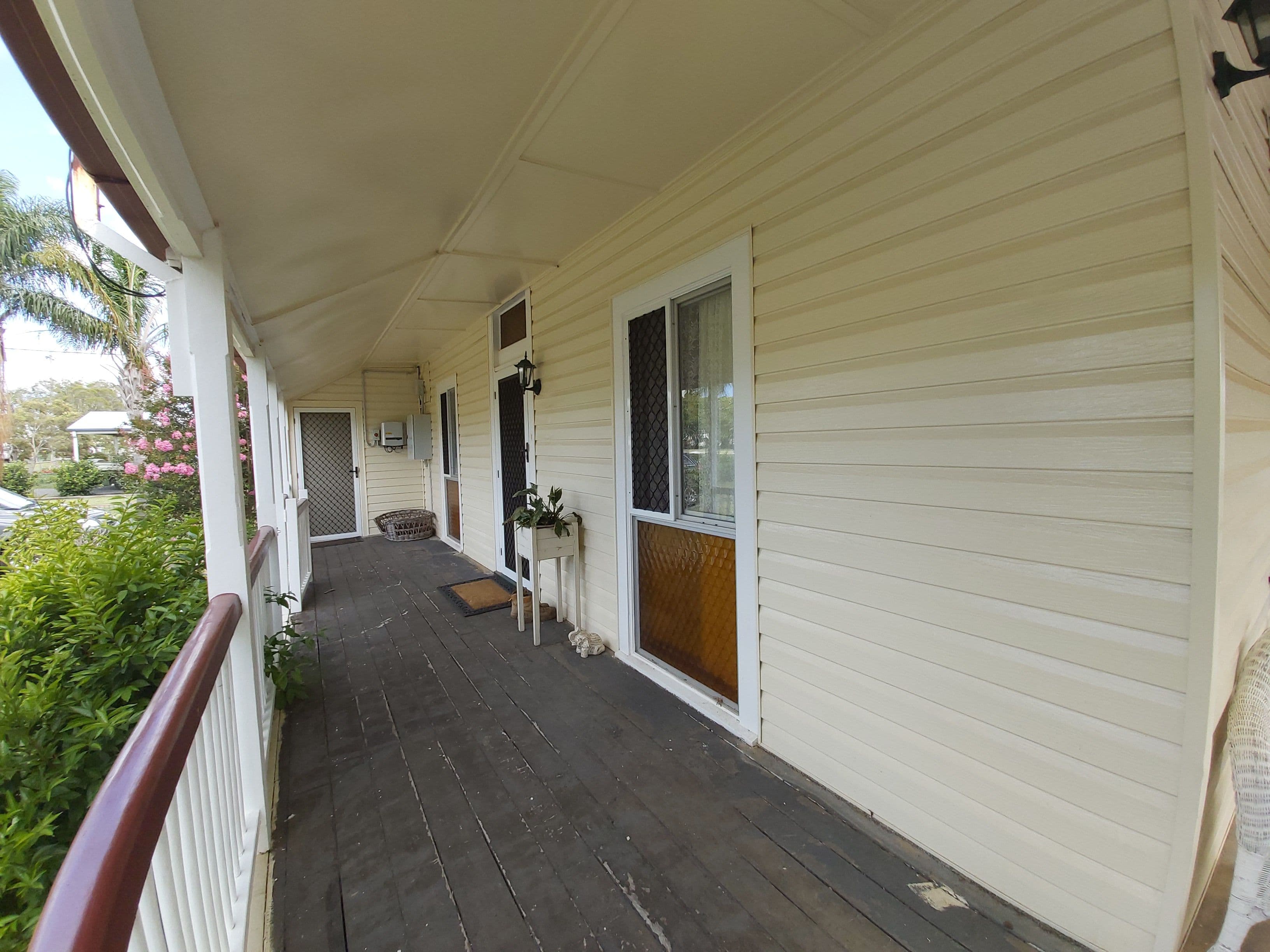 25 Yandilla Street, Pittsworth QLD 4356, Pittsworth - Thumbnail 2