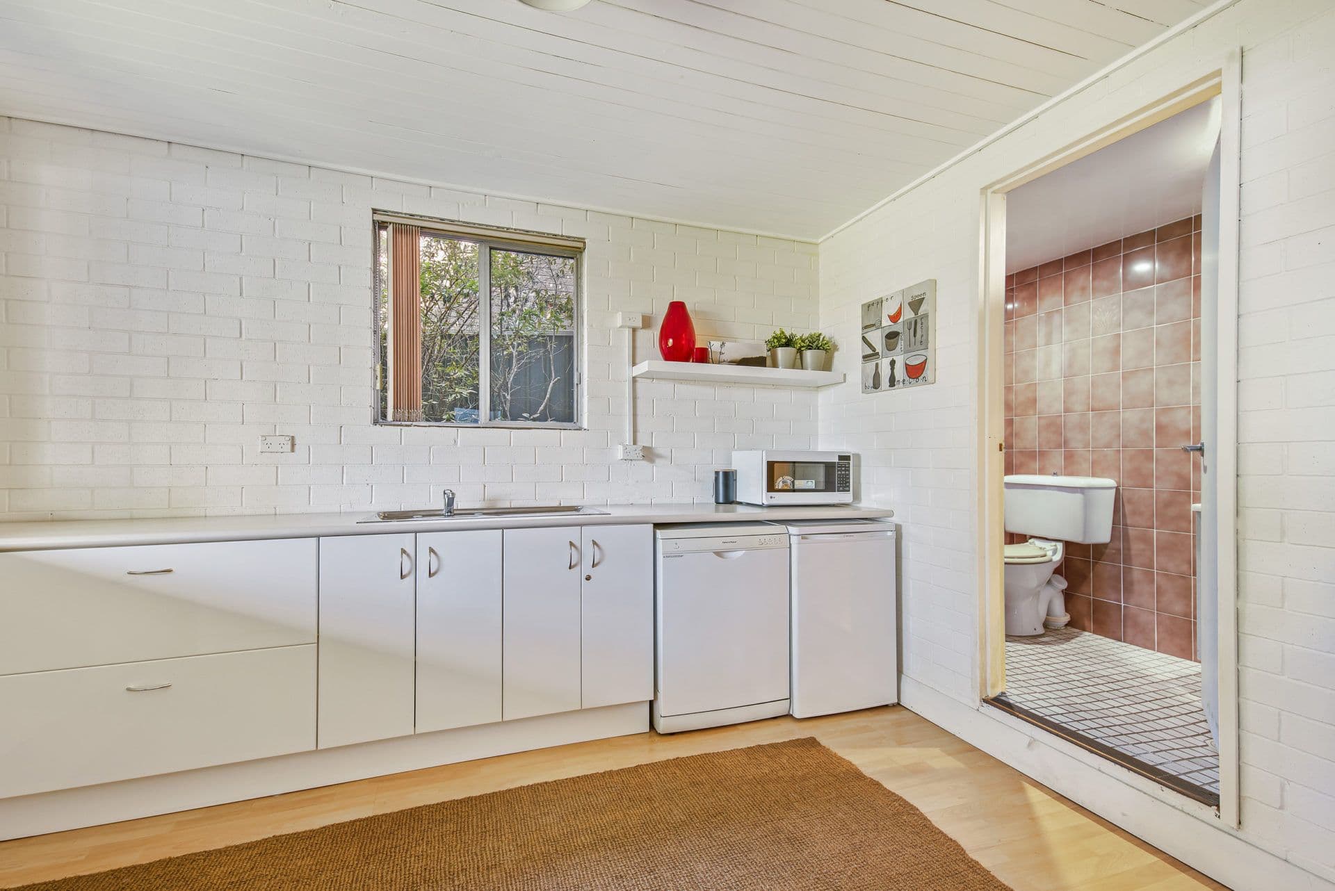 8 Ingold Avenue, Mollymook - Thumbnail 6