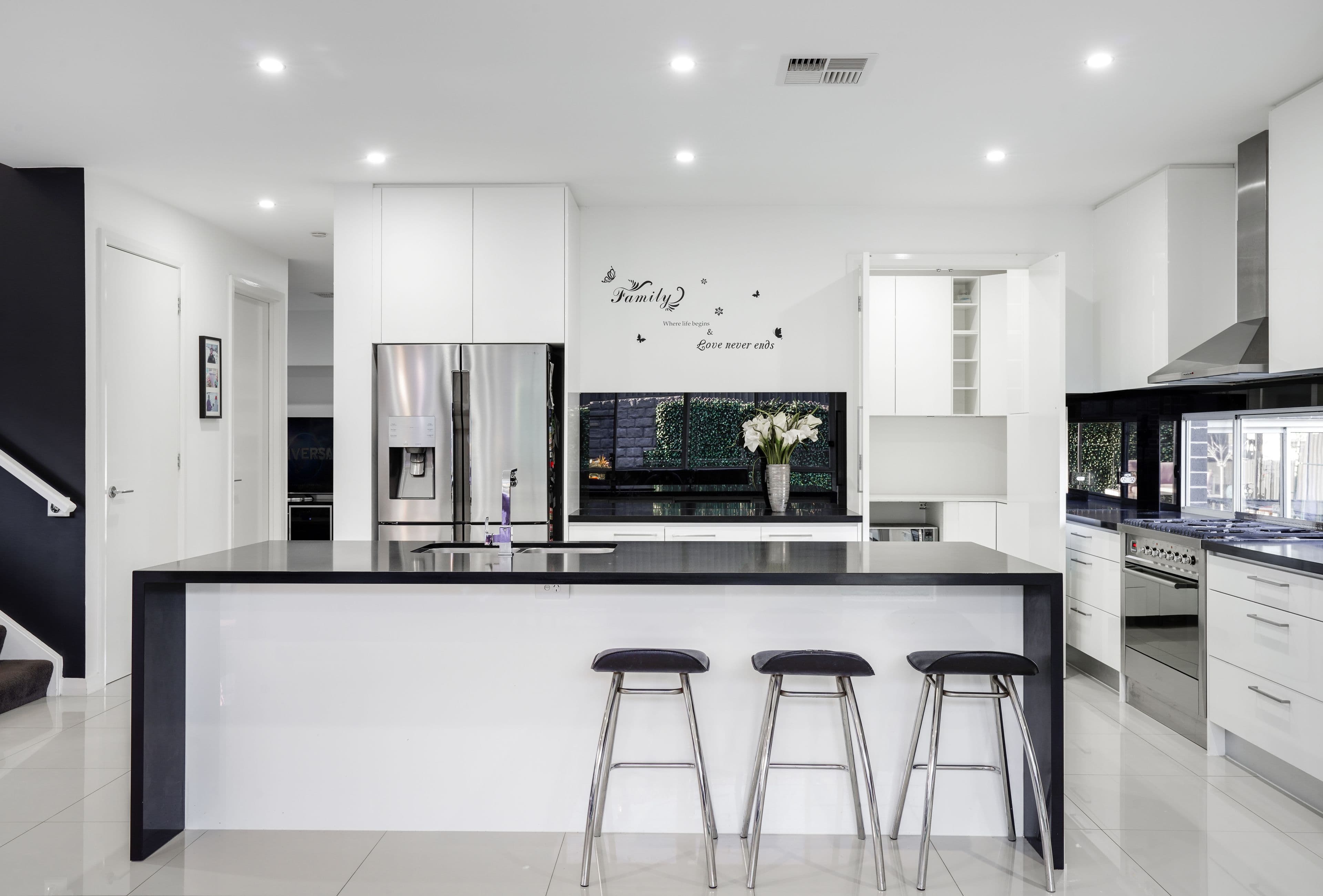 10 Junee Street, Gregory Hills NSW 2557, Gregory Hills - Thumbnail 3