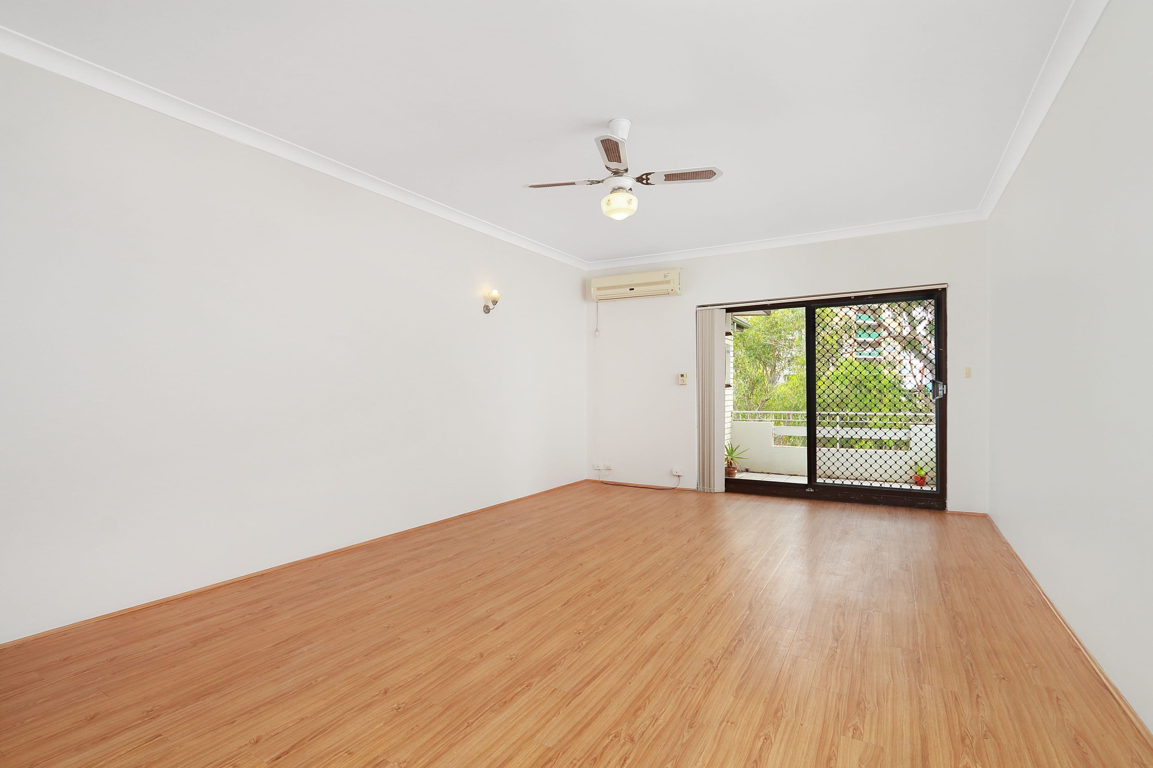 1 Woids Avenue, Hurstville NSW 2220, Hurstville - Thumbnail 3