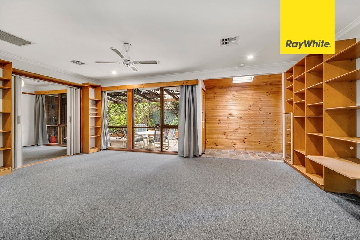 7 Hagen Place, Kambah ACT 2902, Kambah - Thumbnail 3
