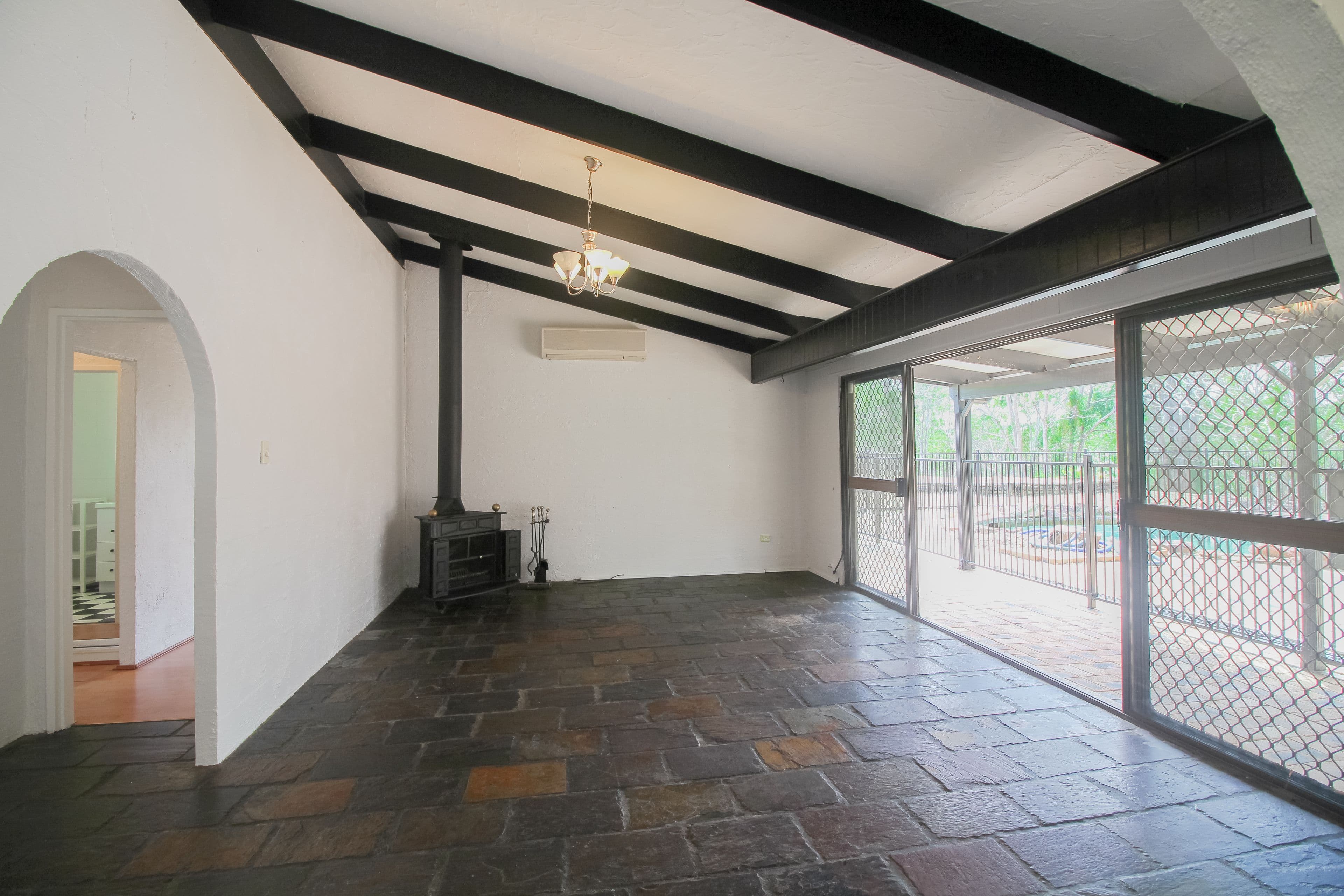70 Leichhardt Crescent, Barellan Point QLD 4306, Barellan Point - Thumbnail 4