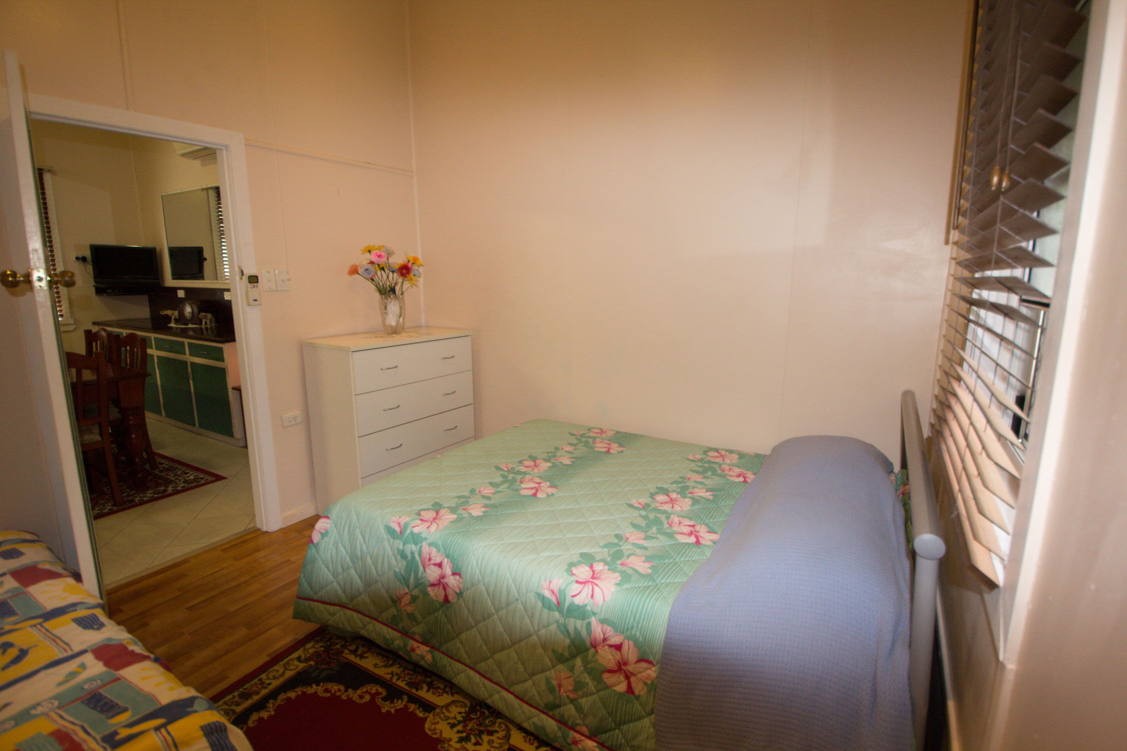 2 Allen Street, Allenstown QLD 4700, Allenstown - Thumbnail 7