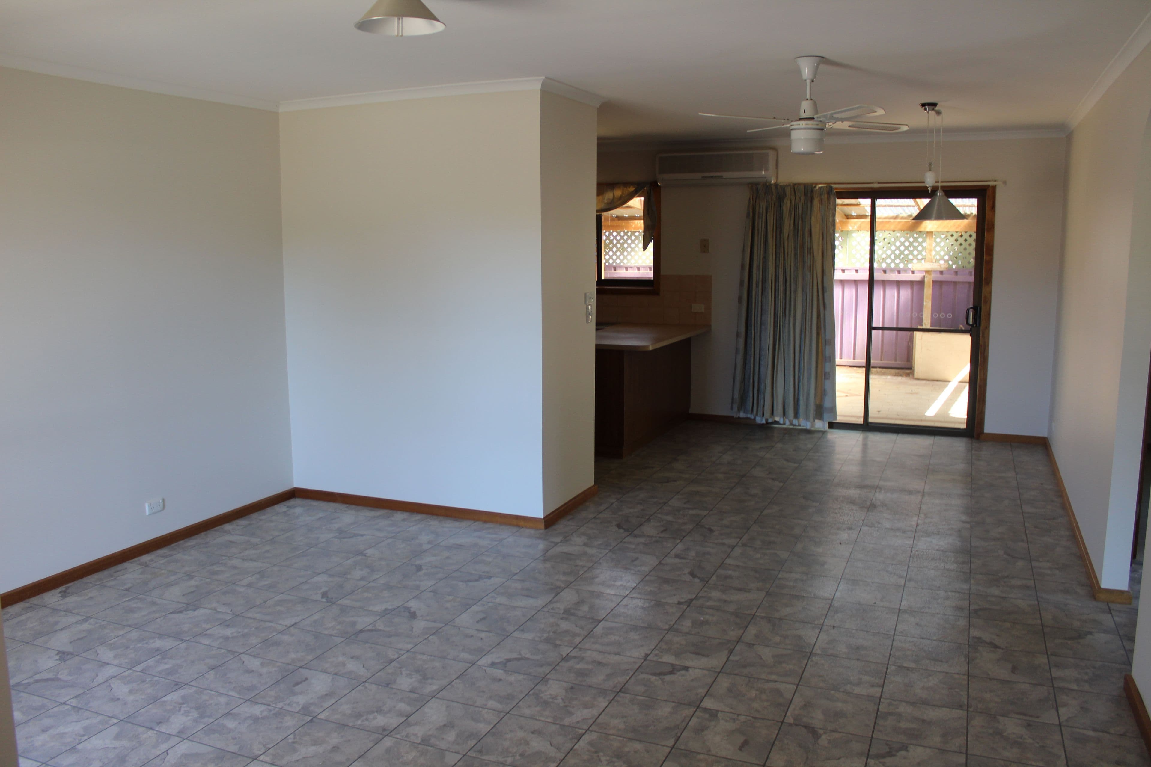 10-12 Phyllis Street, Tumby Bay SA 5605, Tumby Bay - Thumbnail 2
