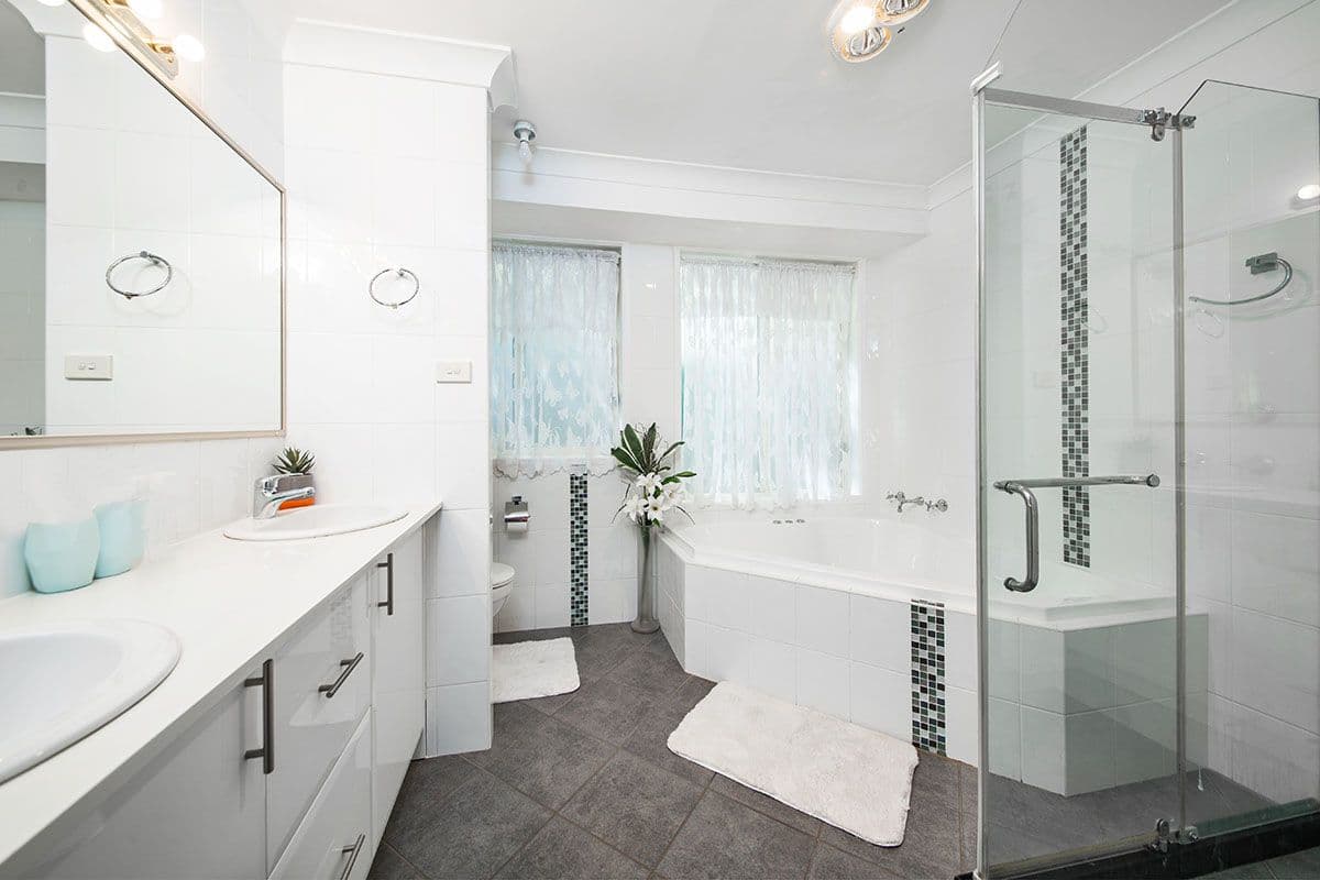 12 Havannah Place, Illawong - Thumbnail 2