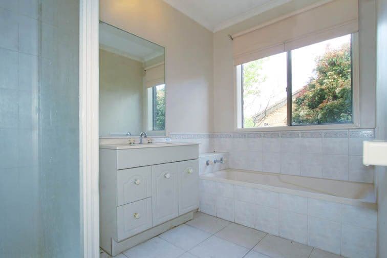 82 Power Avenue, Chadstone VIC 3148, Chadstone - Thumbnail 4