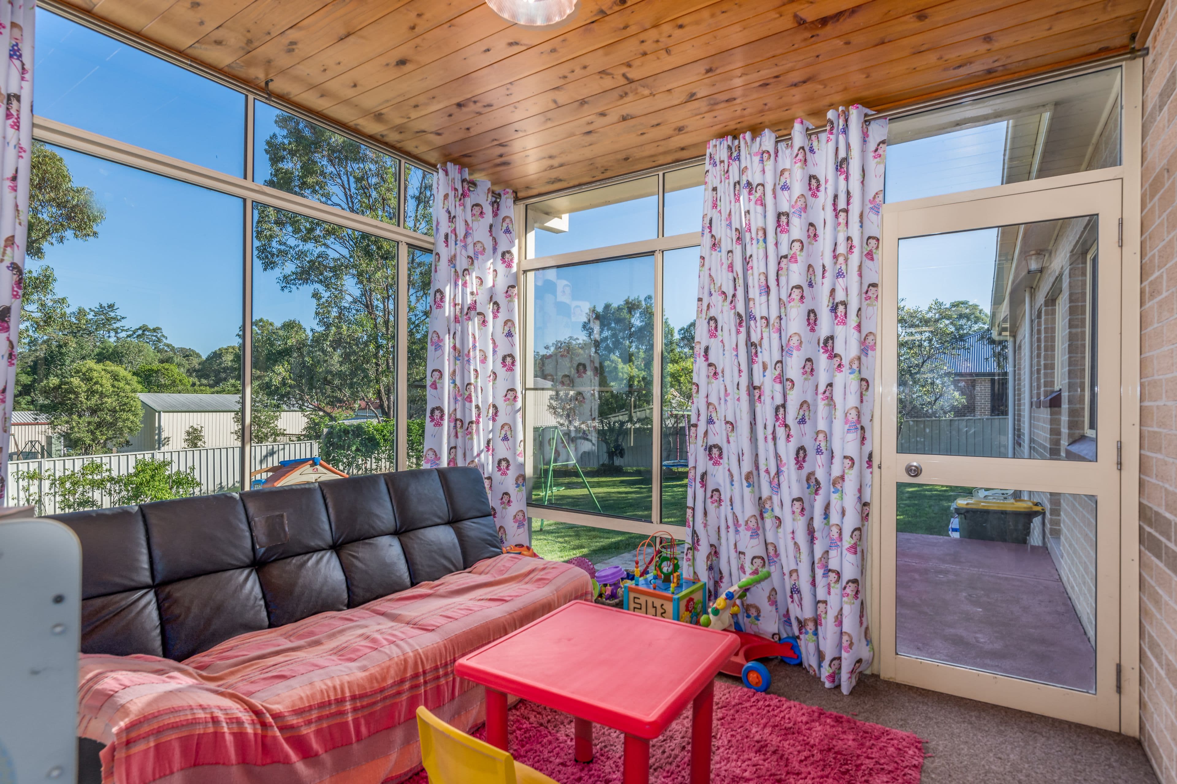 68 Queen Street, Clarence Town - Thumbnail 5