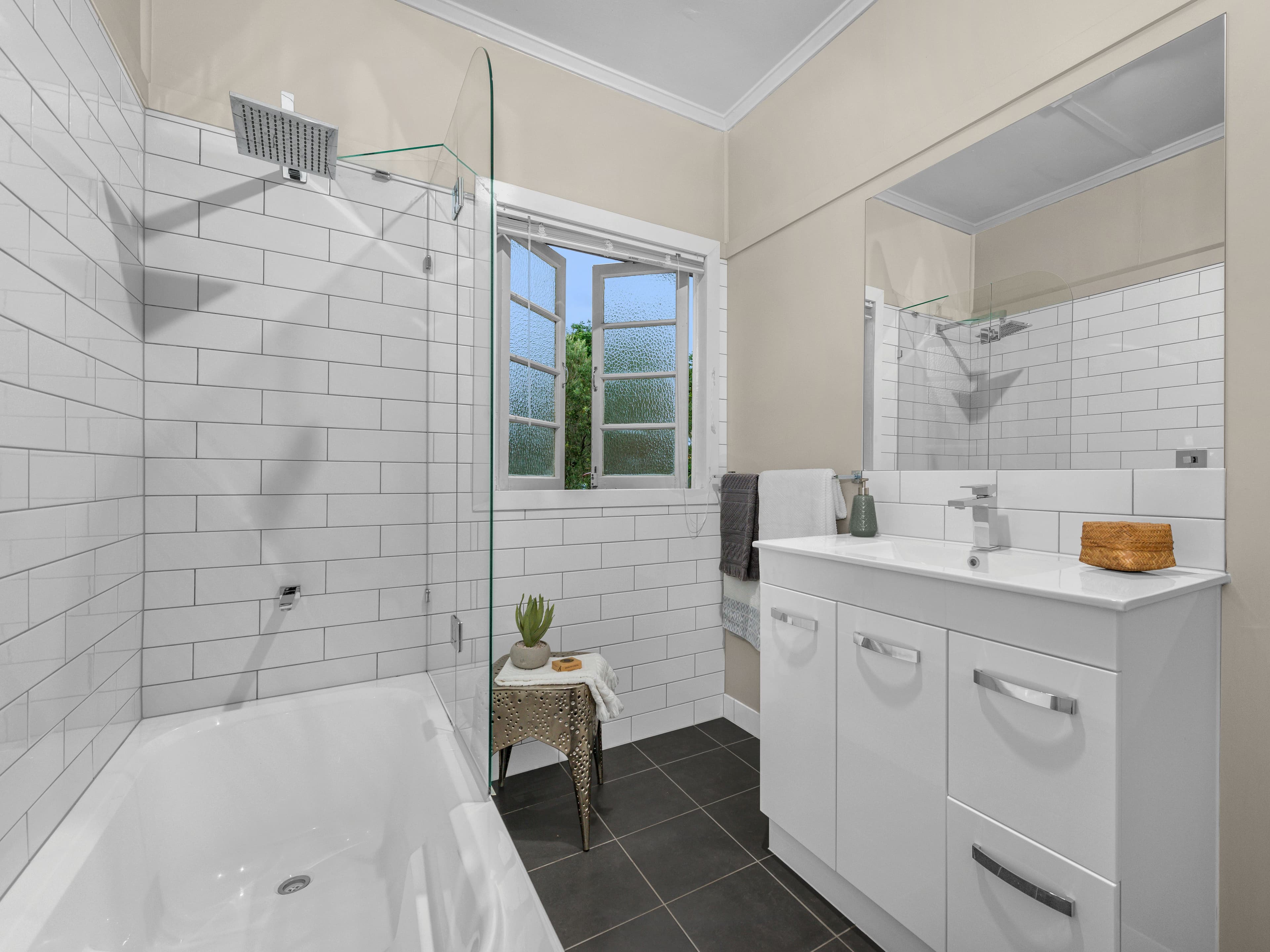 39 White Street, Wavell Heights QLD 4012, Wavell Heights - Thumbnail 5