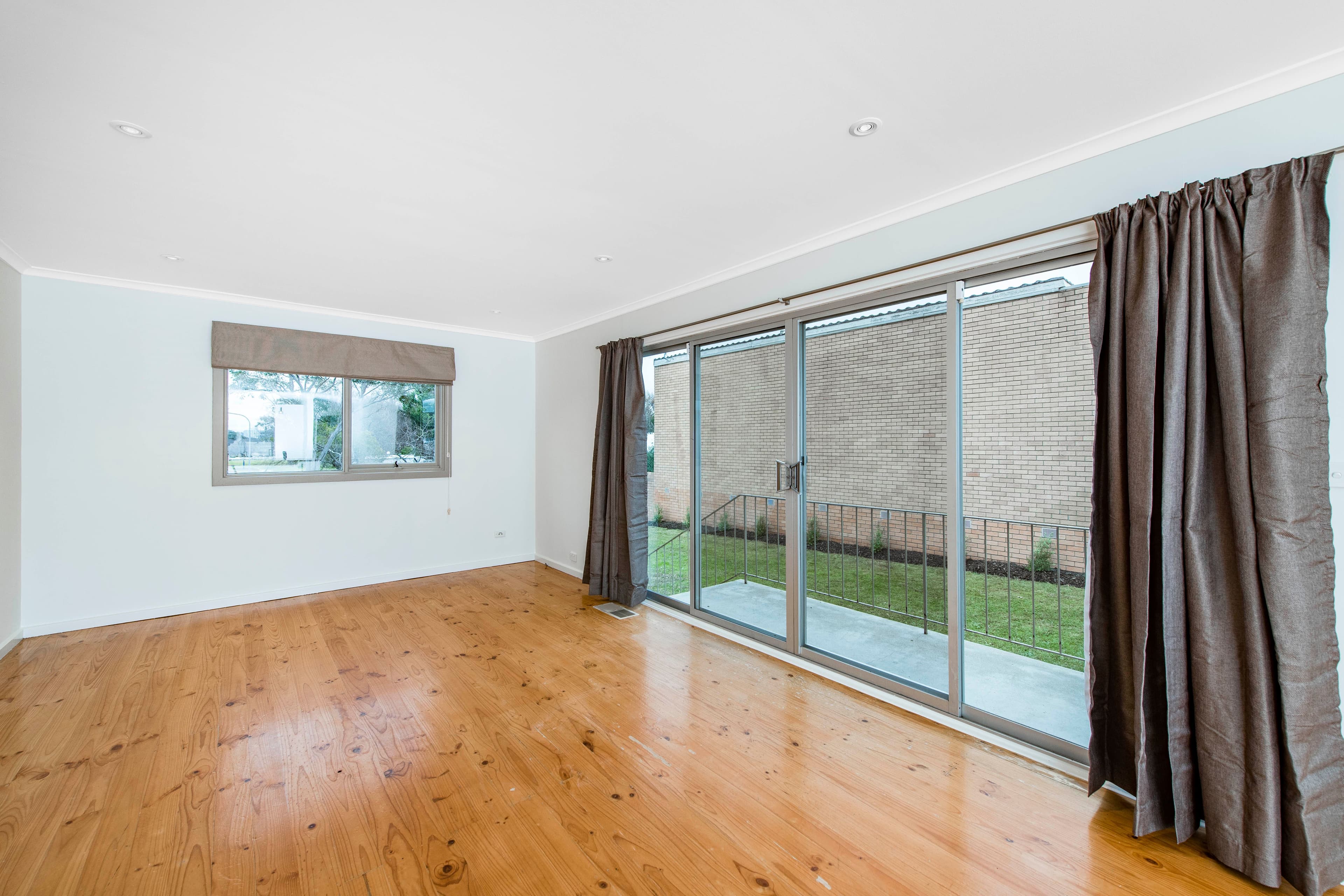 10 Mackaness Place, Garran ACT 2605, Garran - Thumbnail 3