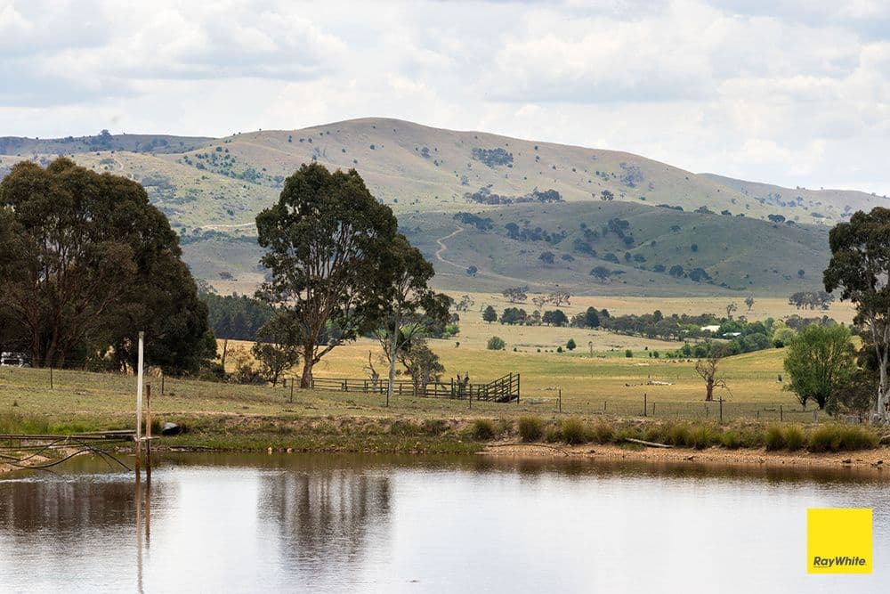 77 Sugarloaf Ridge Road, Primrose Valley - Image 1