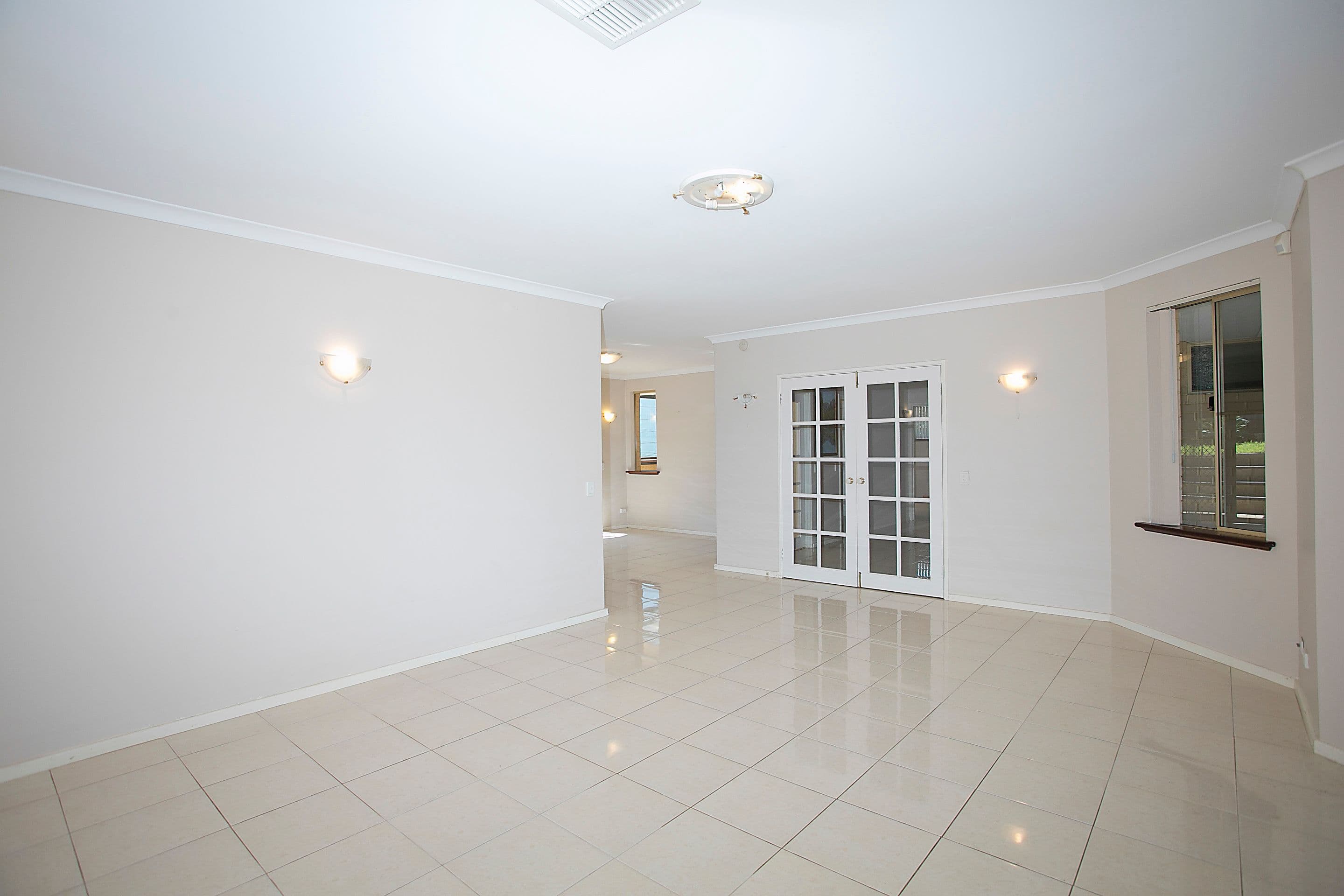 9 Stirling Close, Swan View WA 6056, Swan View - Thumbnail 7