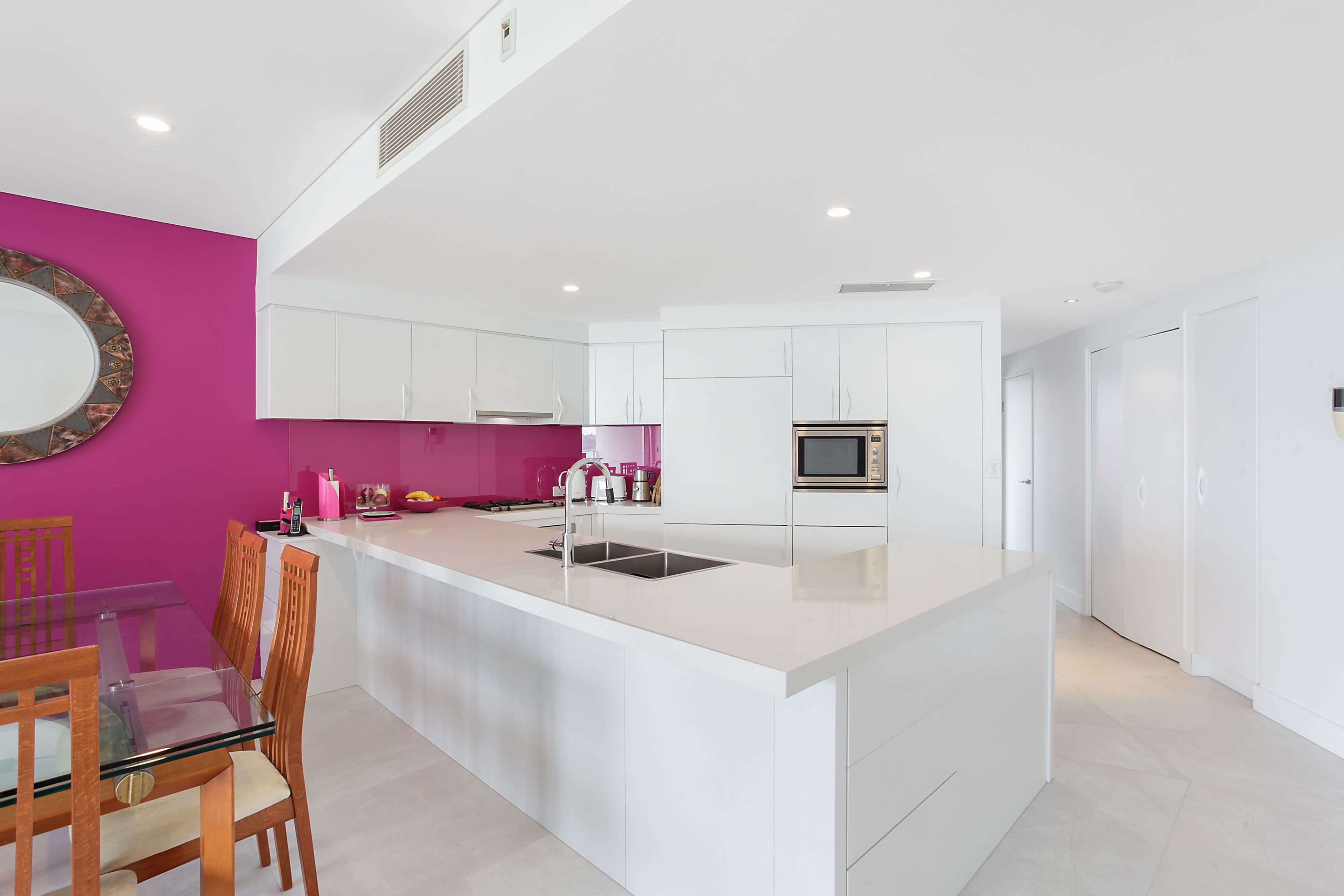 8 Greenknowe Avenue, Elizabeth Bay NSW 2011, Elizabeth Bay - Thumbnail 3