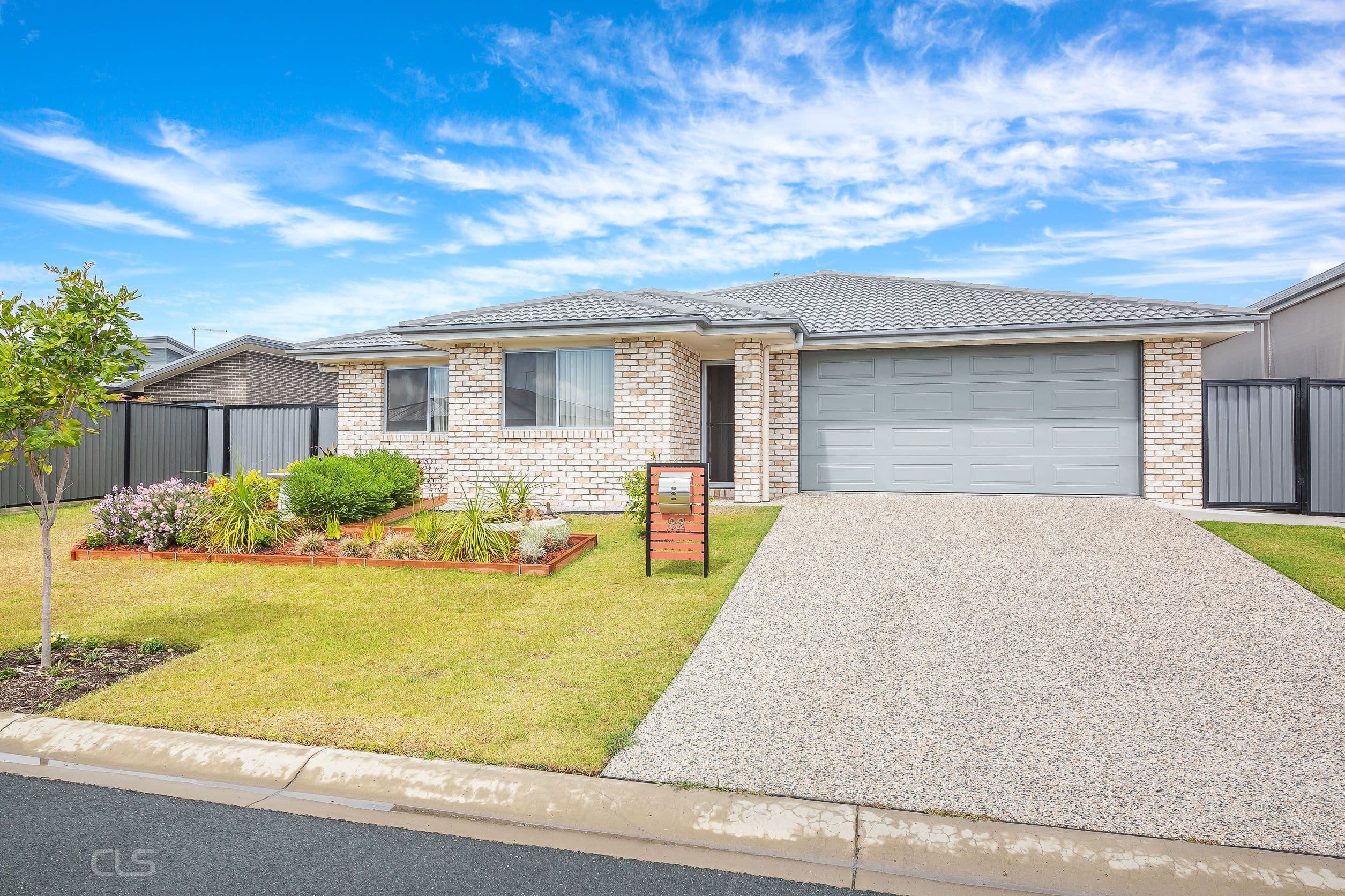 32 Herring Street, Bongaree QLD 4507, Bongaree - Thumbnail 2