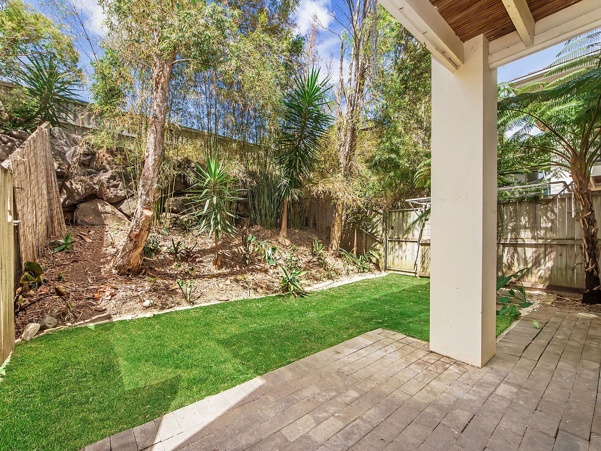 2 Gentian Drive, Arundel QLD 4214, Arundel - Thumbnail 5