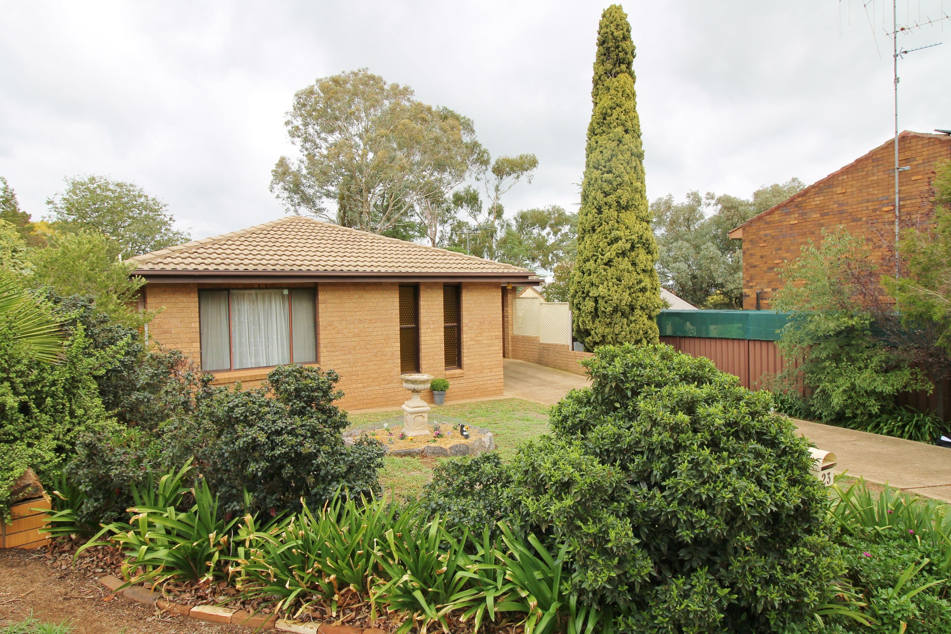23 Watson Street, Young NSW 2594, Young - Thumbnail 2
