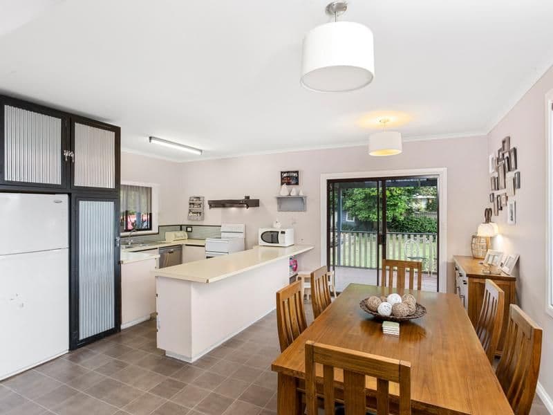 7 Scott Street, Camperdown VIC 3260, Camperdown - Thumbnail 4
