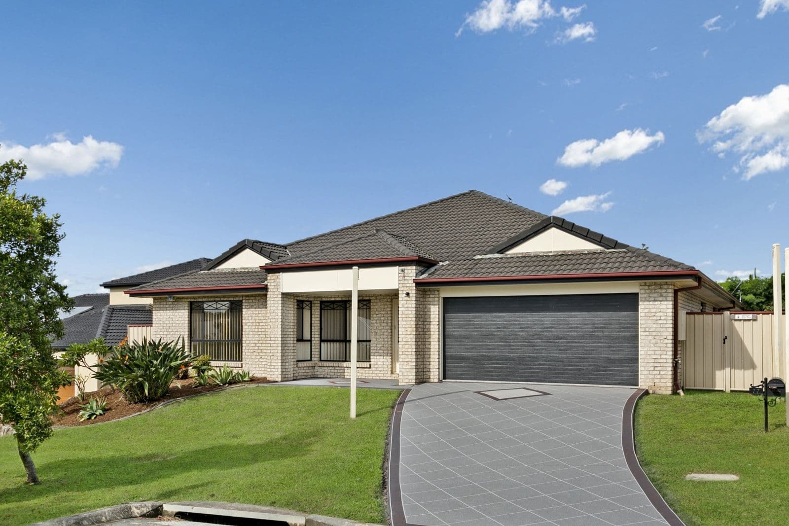77 Highcrest Circuit, Molendinar QLD 4214, Molendinar - Image 1