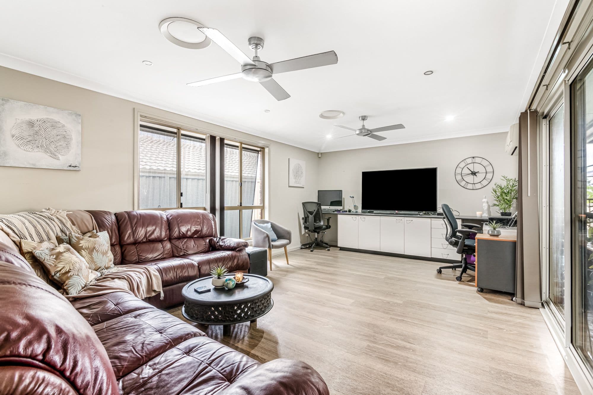 15 Blacket Place, West Hoxton NSW 2171, West Hoxton - Thumbnail 2