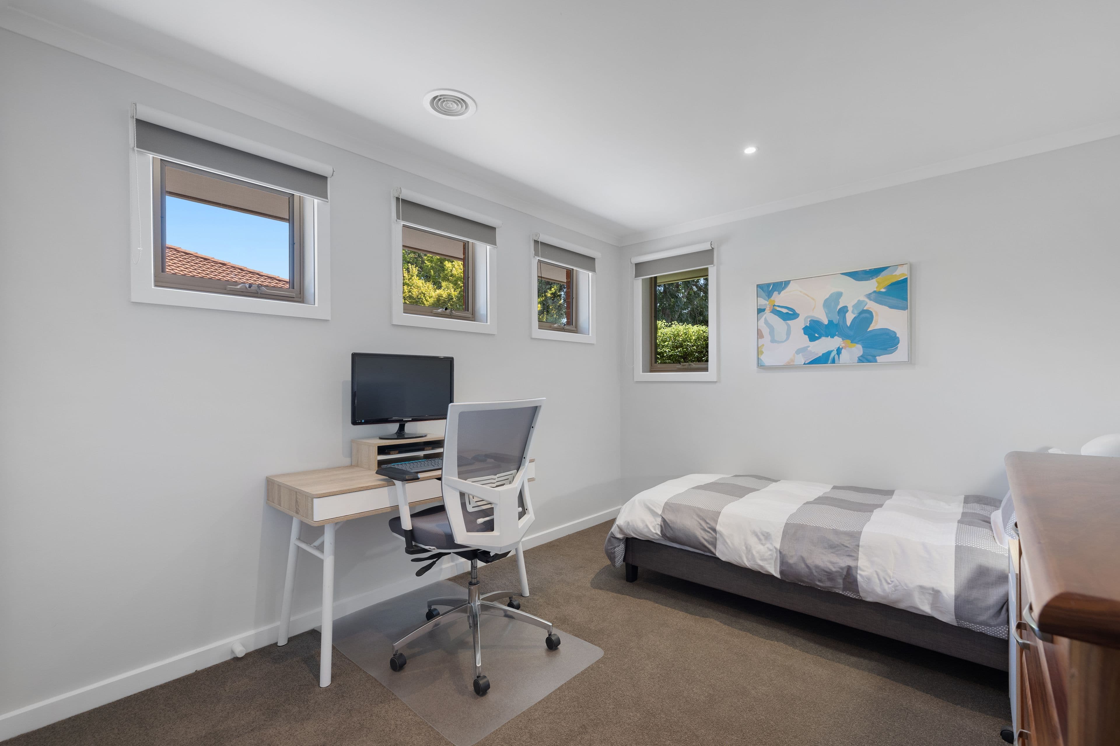 16 Elm Street, Bayswater VIC 3153, Bayswater - Thumbnail 3