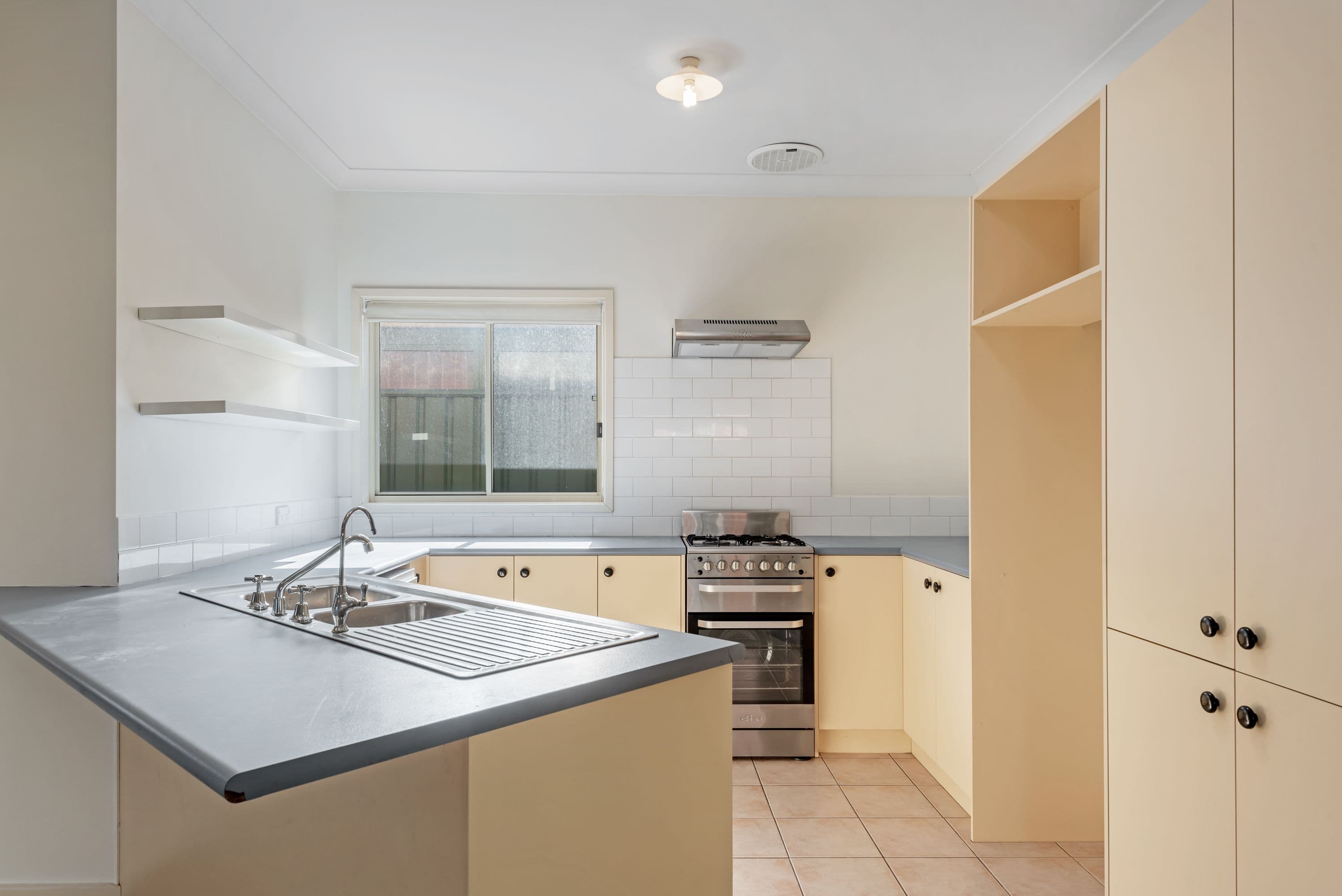 9 Islington Place, Caroline Springs VIC 3023, Caroline Springs - Thumbnail 7