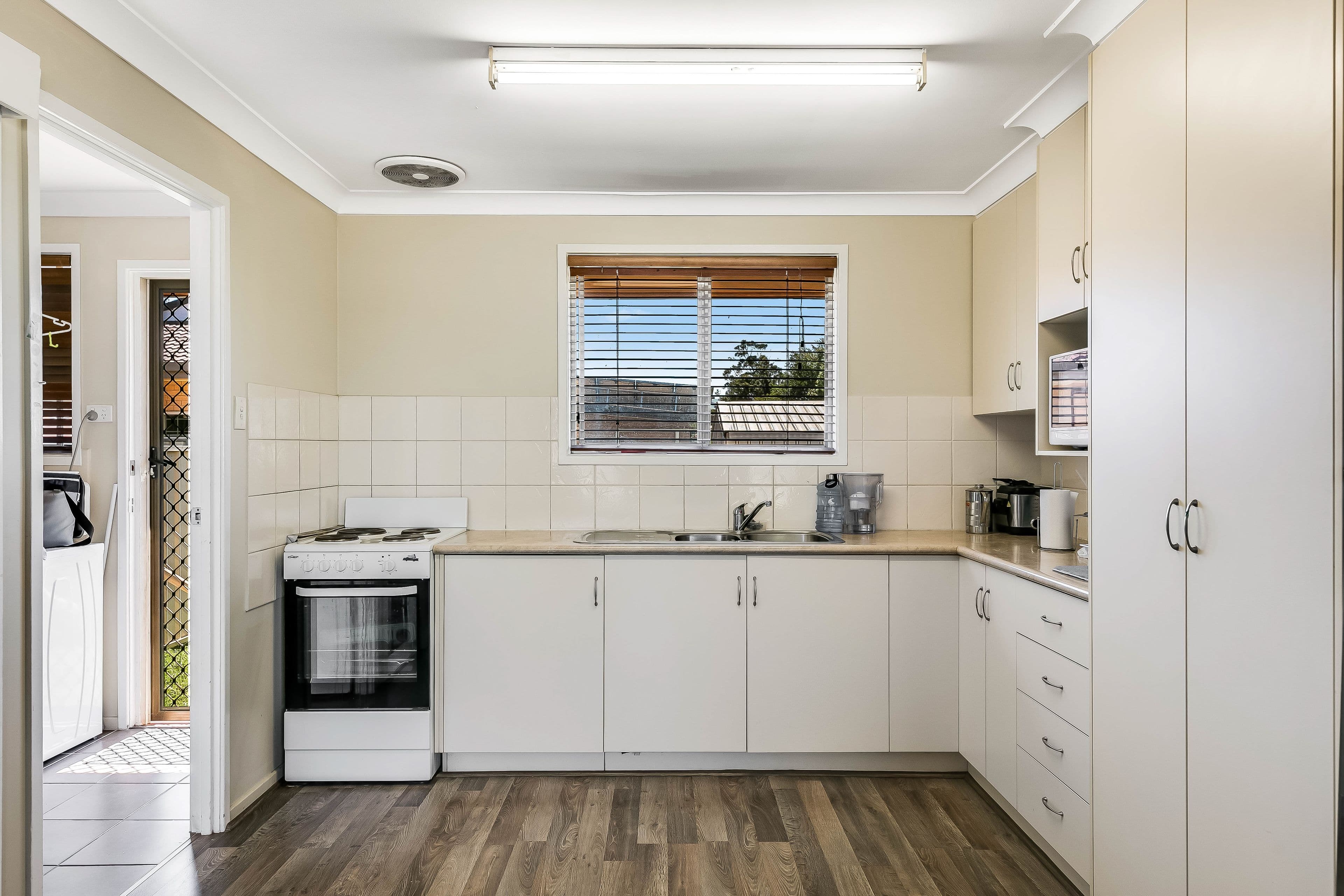 407 Stenner Street, Kearneys Spring QLD 4350, Kearneys Spring - Thumbnail 2