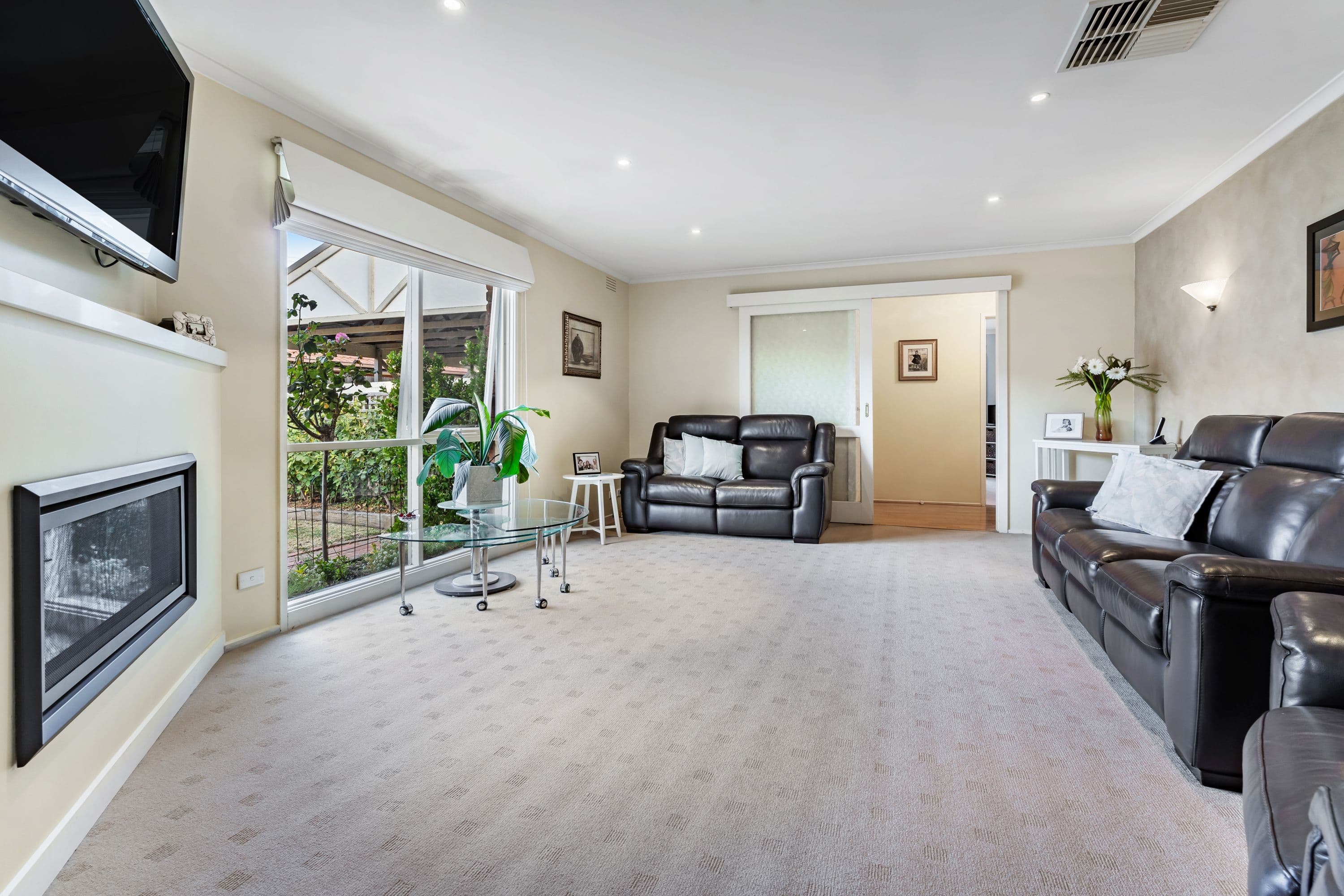 74 Mitford Crescent, Craigieburn VIC 3064, Craigieburn - Thumbnail 5