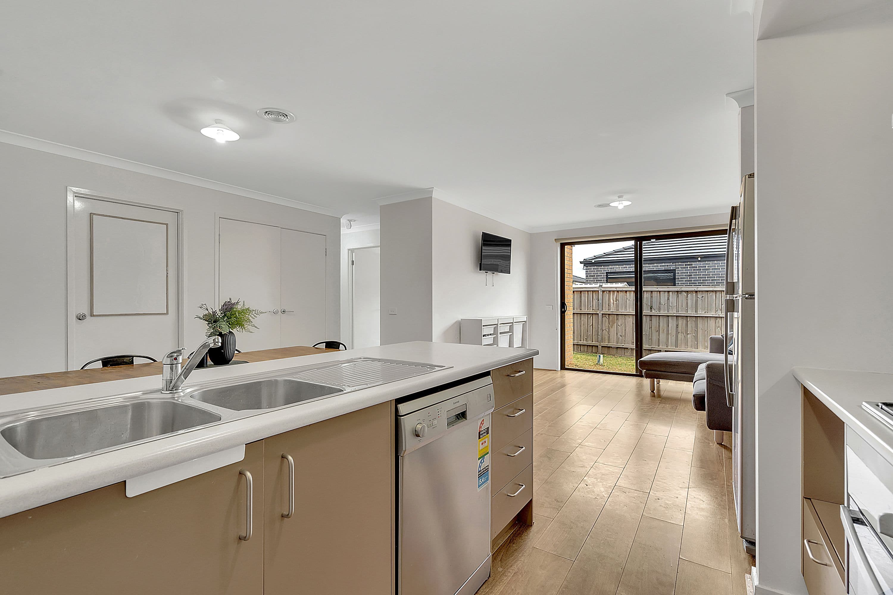 21 Arlington Park Parade, Mickleham VIC 3064, Mickleham - Thumbnail 4