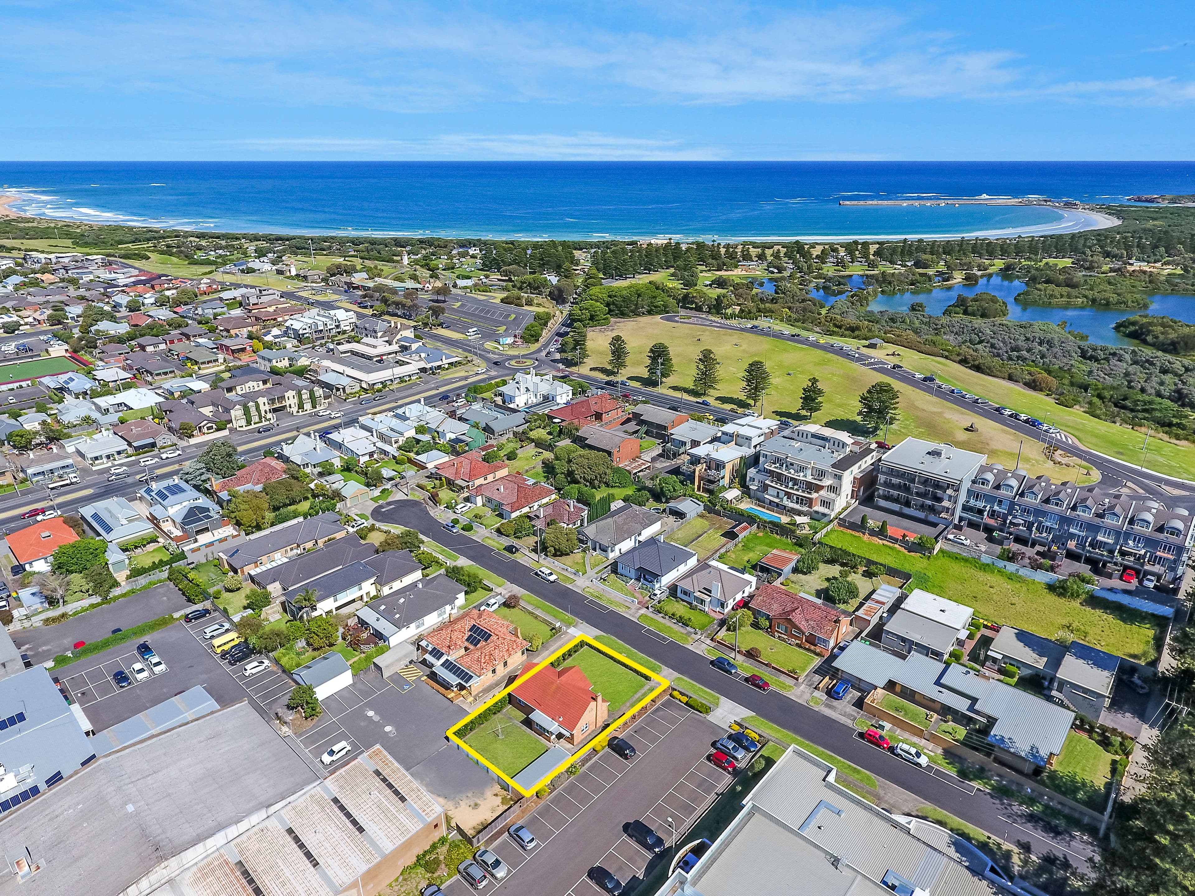 16 Smith Avenue, Warrnambool VIC 3280, Warrnambool - Thumbnail 8