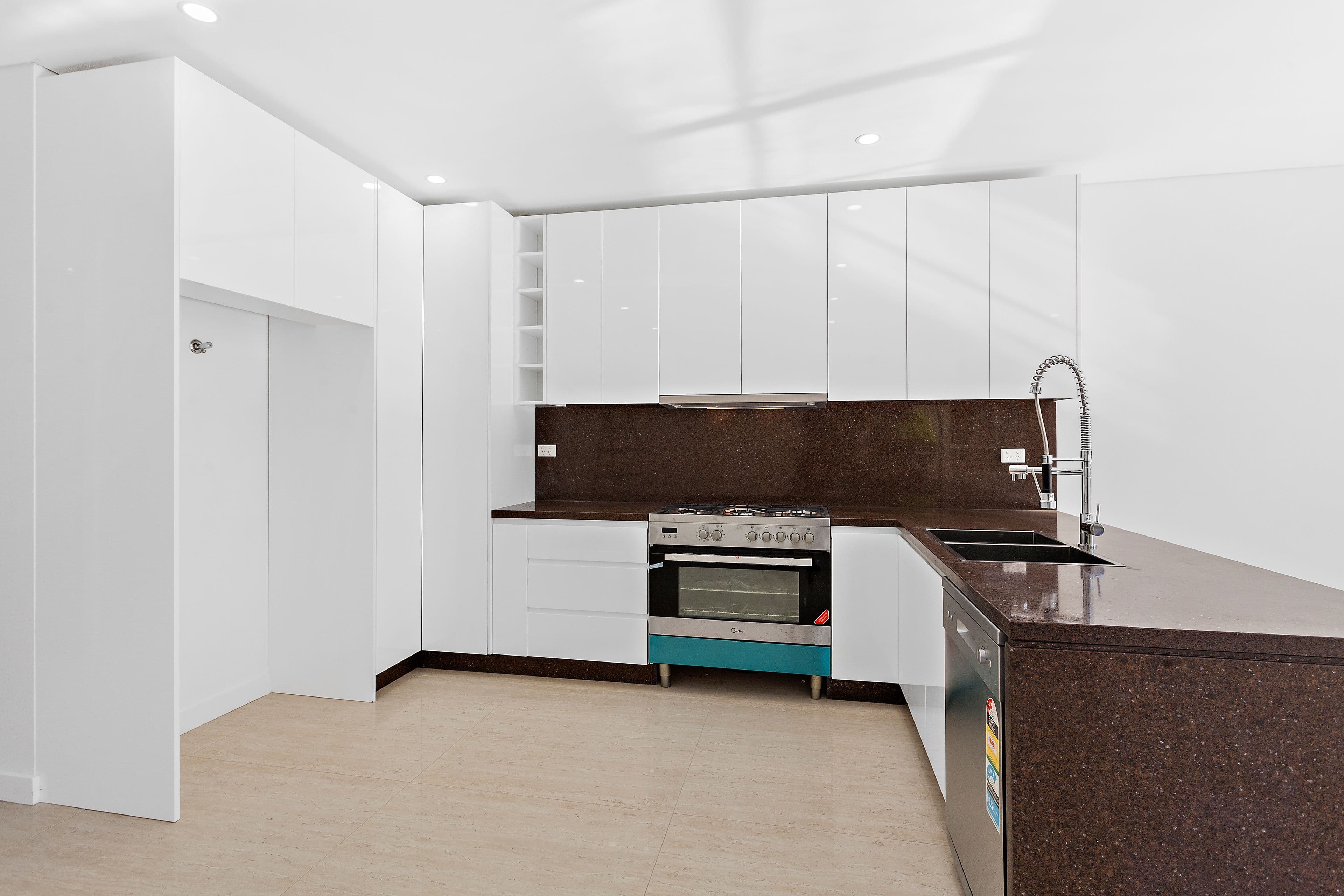 2B Poulton Avenue, Beverley Park NSW 2217, Beverley Park - Thumbnail 4