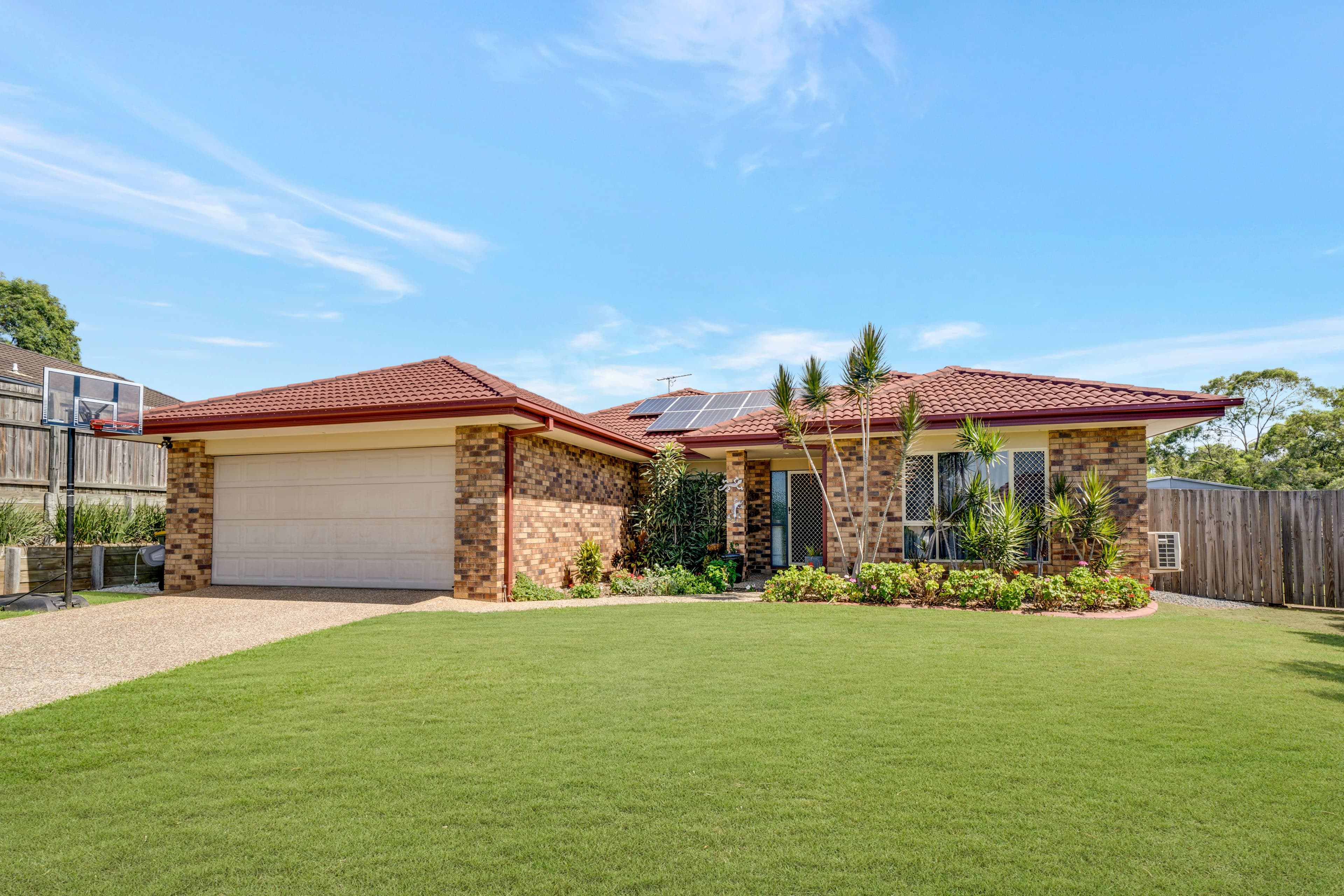15 Hinterwood Court, Edens Landing QLD 4207, Edens Landing - Image 1