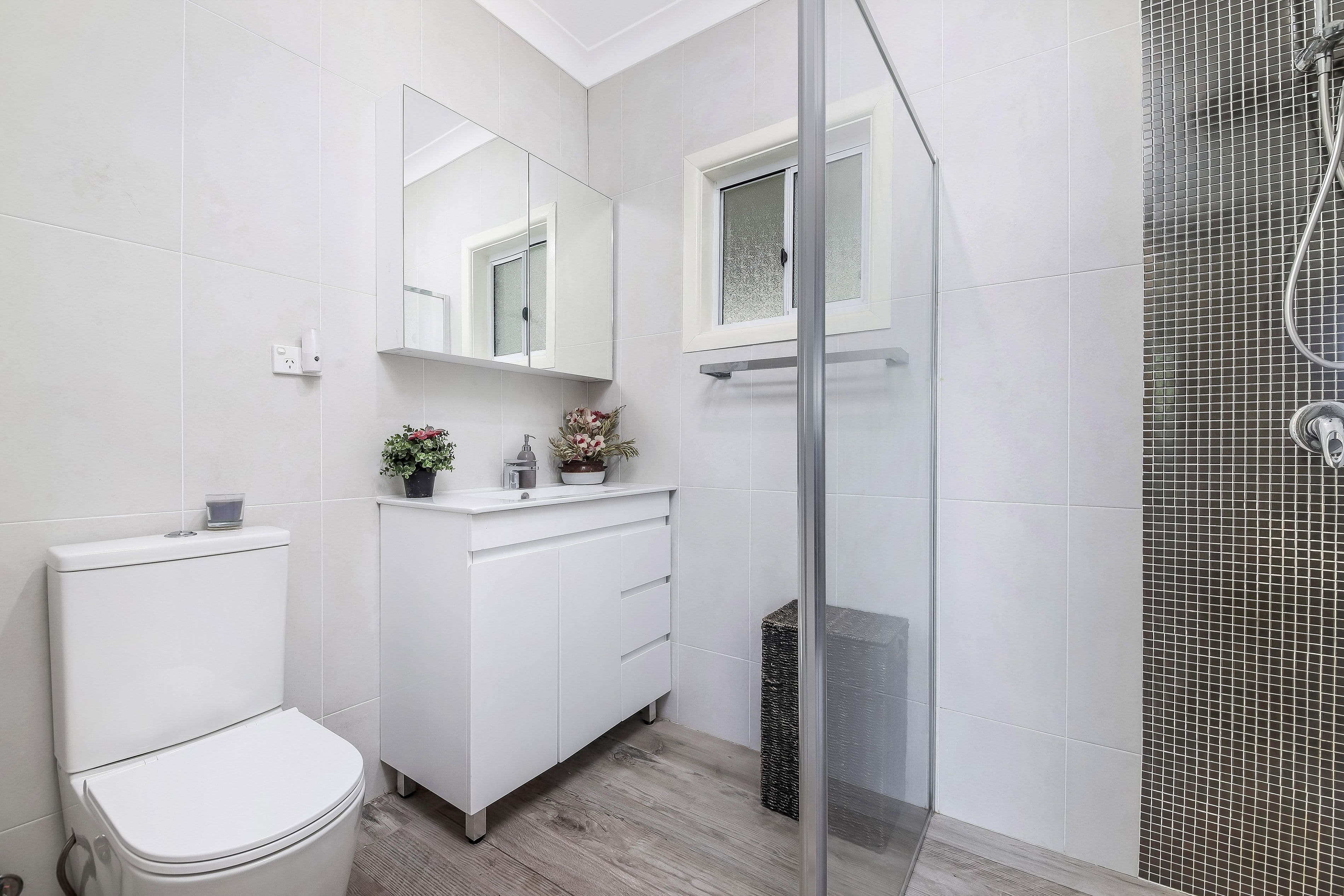 9 Arnold Avenue, Yagoona - Thumbnail 6