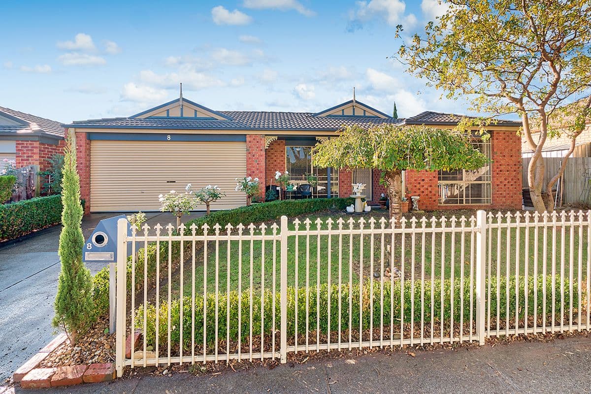 8 Nerrena Rise, Cranbourne West VIC 3977, Cranbourne West - Image 1