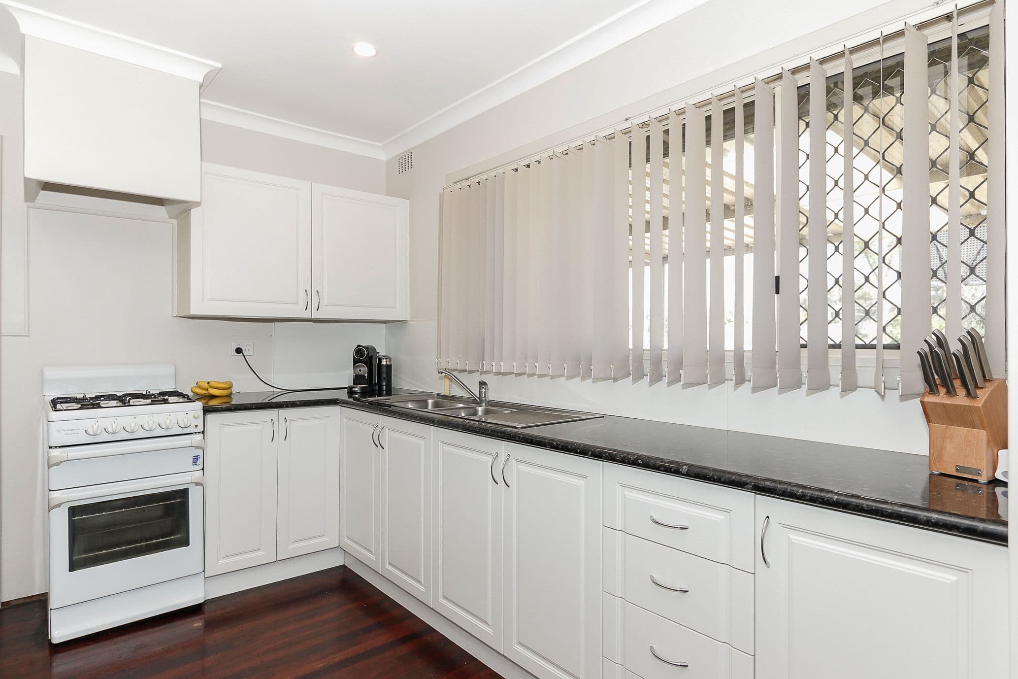 3 Hatfield Way, Girrawheen WA 6064, Girrawheen - Thumbnail 2