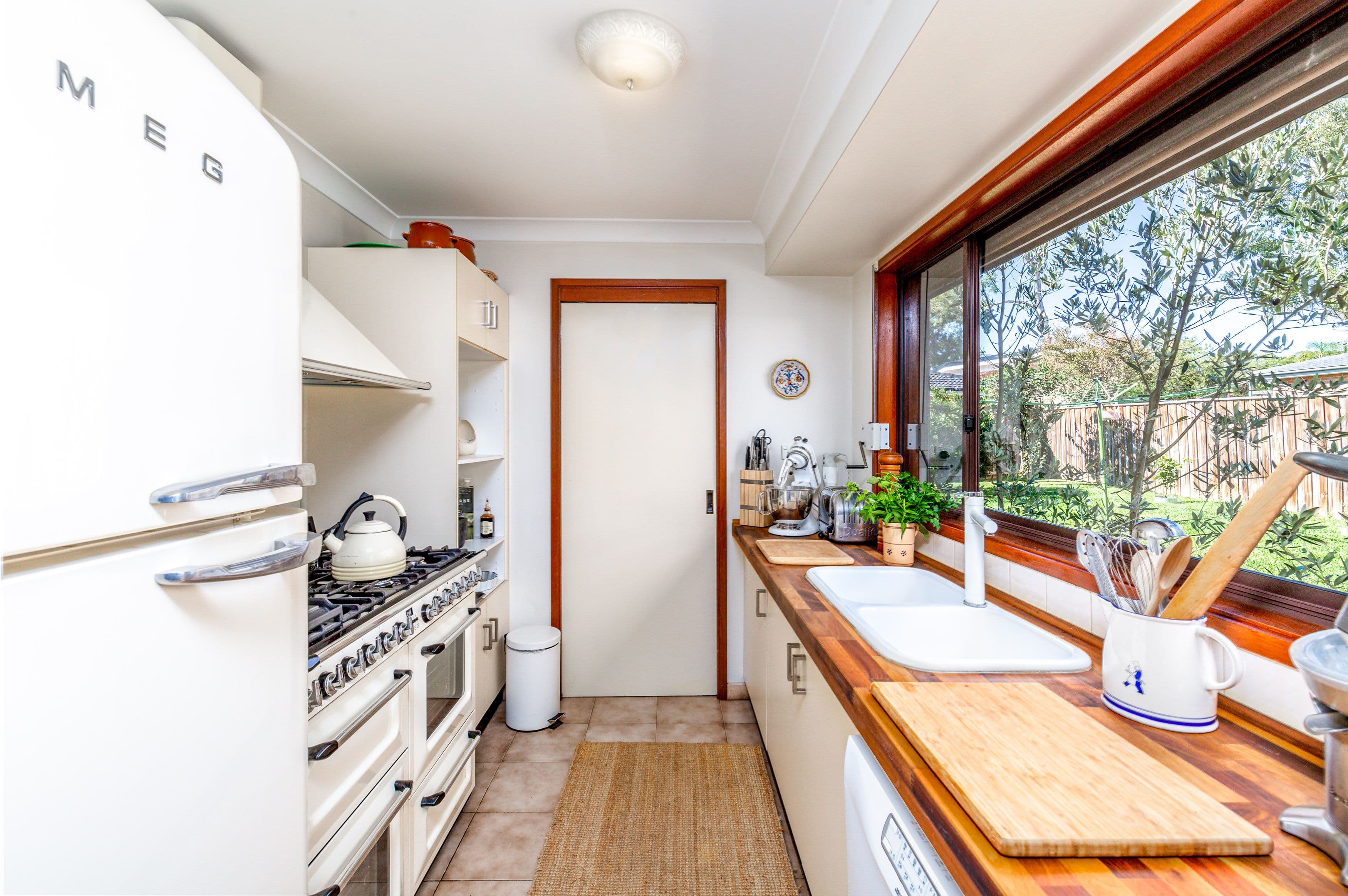 2 Bates Place, Doonside - Thumbnail 5