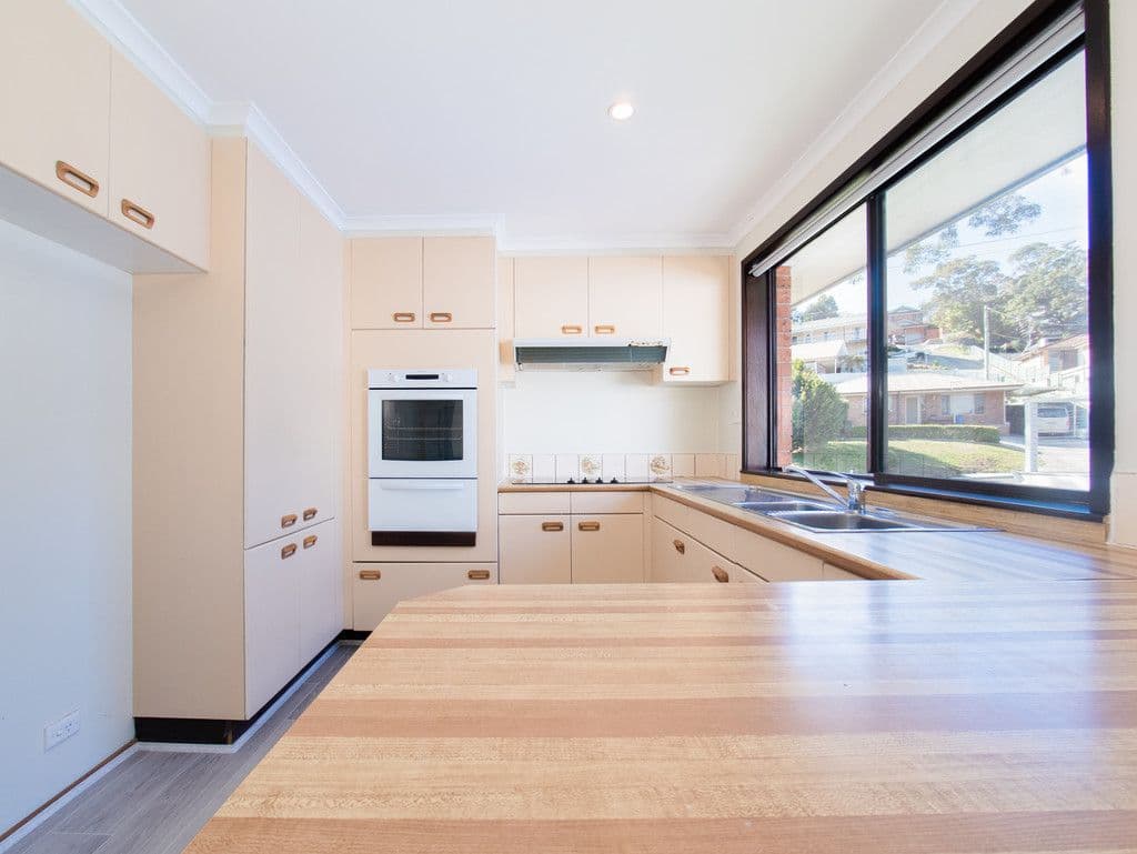 4 Parkes Street, Helensburgh NSW 2508, Helensburgh - Thumbnail 5