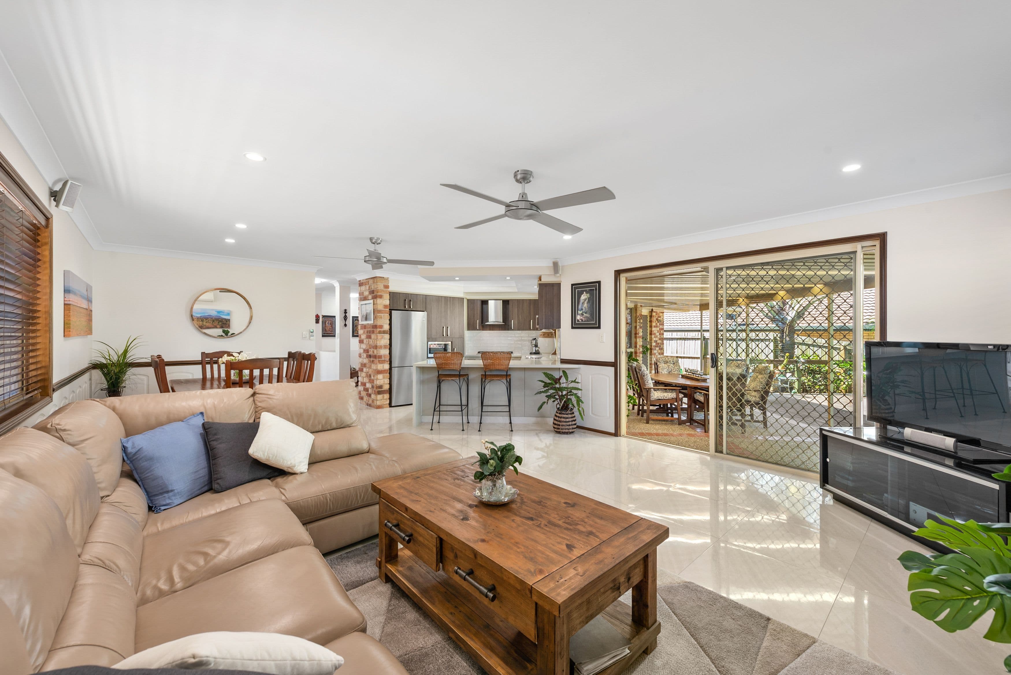 22 Lapwing Crescent, Mango Hill QLD 4509, Mango Hill - Thumbnail 4