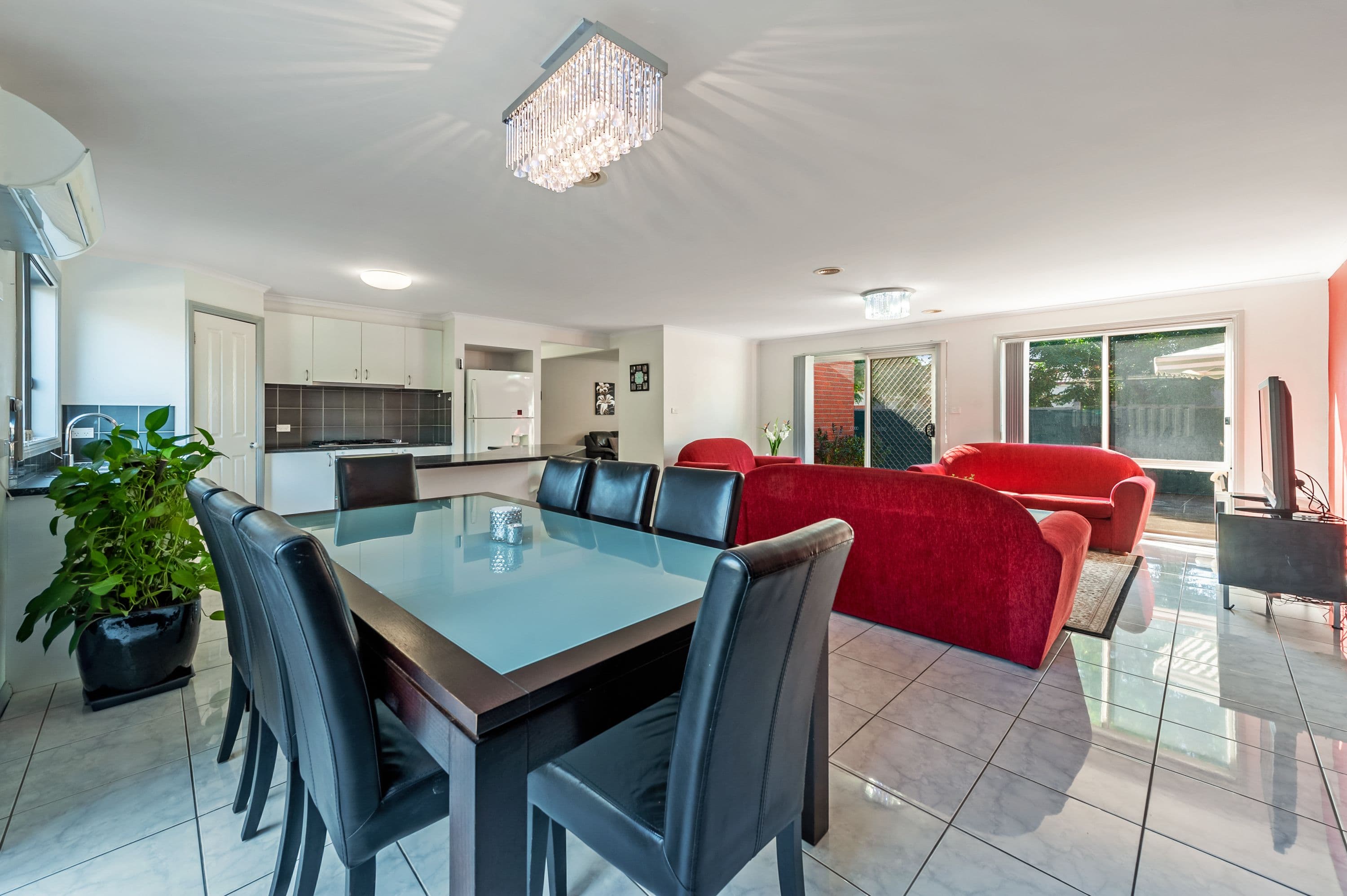 12 Tucker Place, Caroline Springs VIC 3023, Caroline Springs - Thumbnail 7