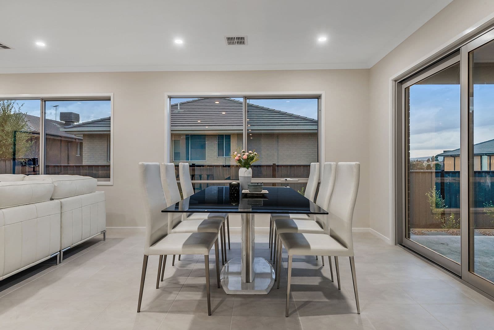 5 Nethercote Street, Craigieburn VIC 3064, Craigieburn - Thumbnail 8