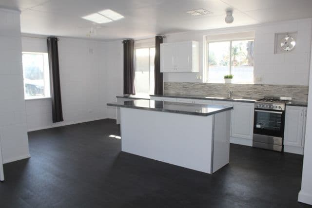 42 Silver Gimlet Street, Kambalda West WA 6442, Kambalda West - Thumbnail 3