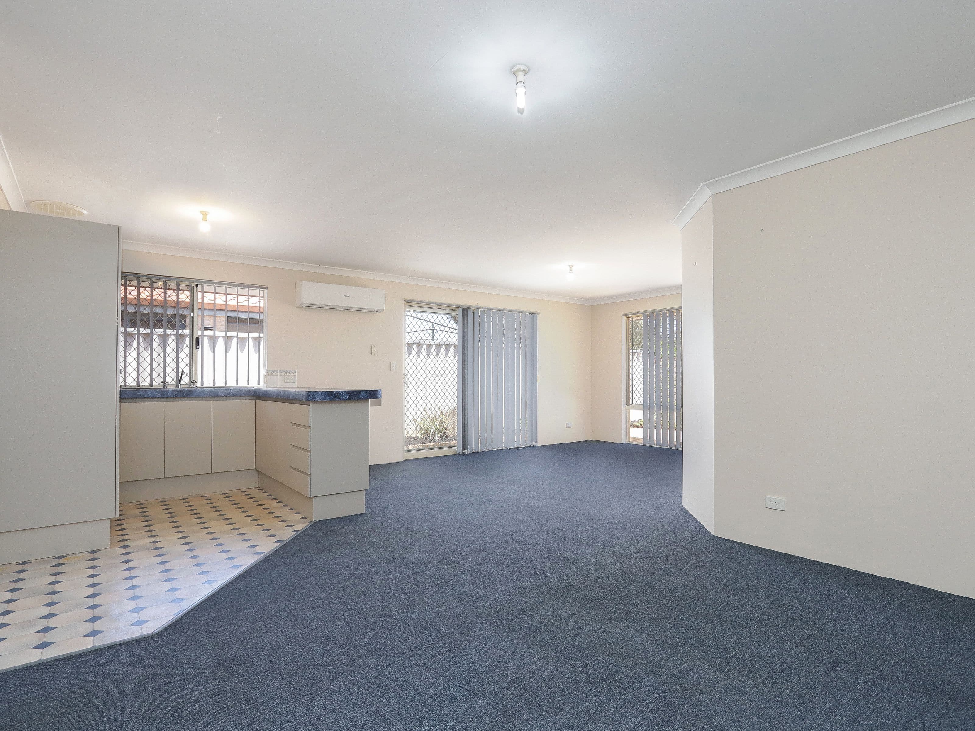 31 Stephen Street, Queens Park WA 6107, Queens Park - Thumbnail 2
