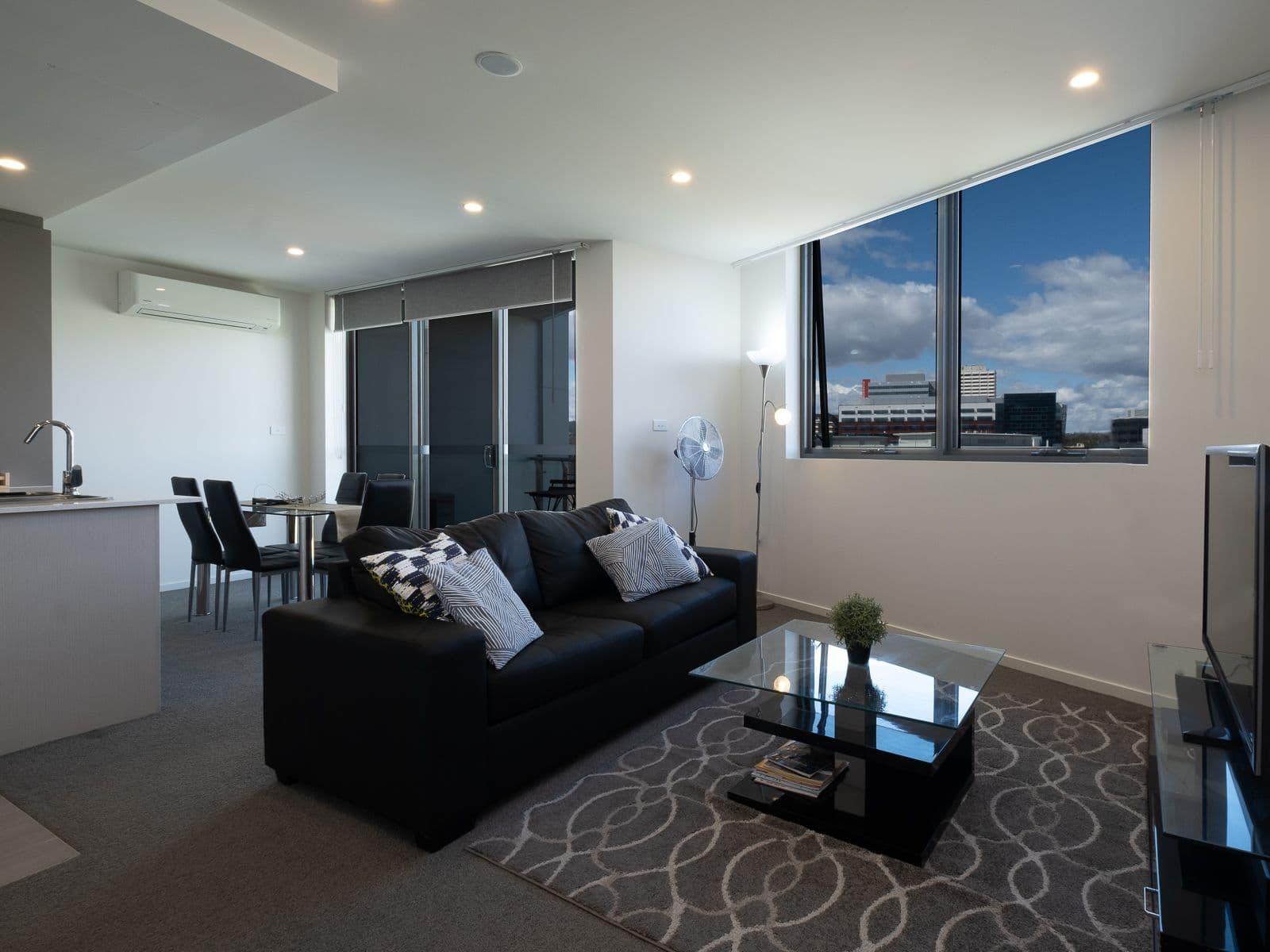 308/7 Irving Street, Phillip ACT 2606, Phillip - Thumbnail 3
