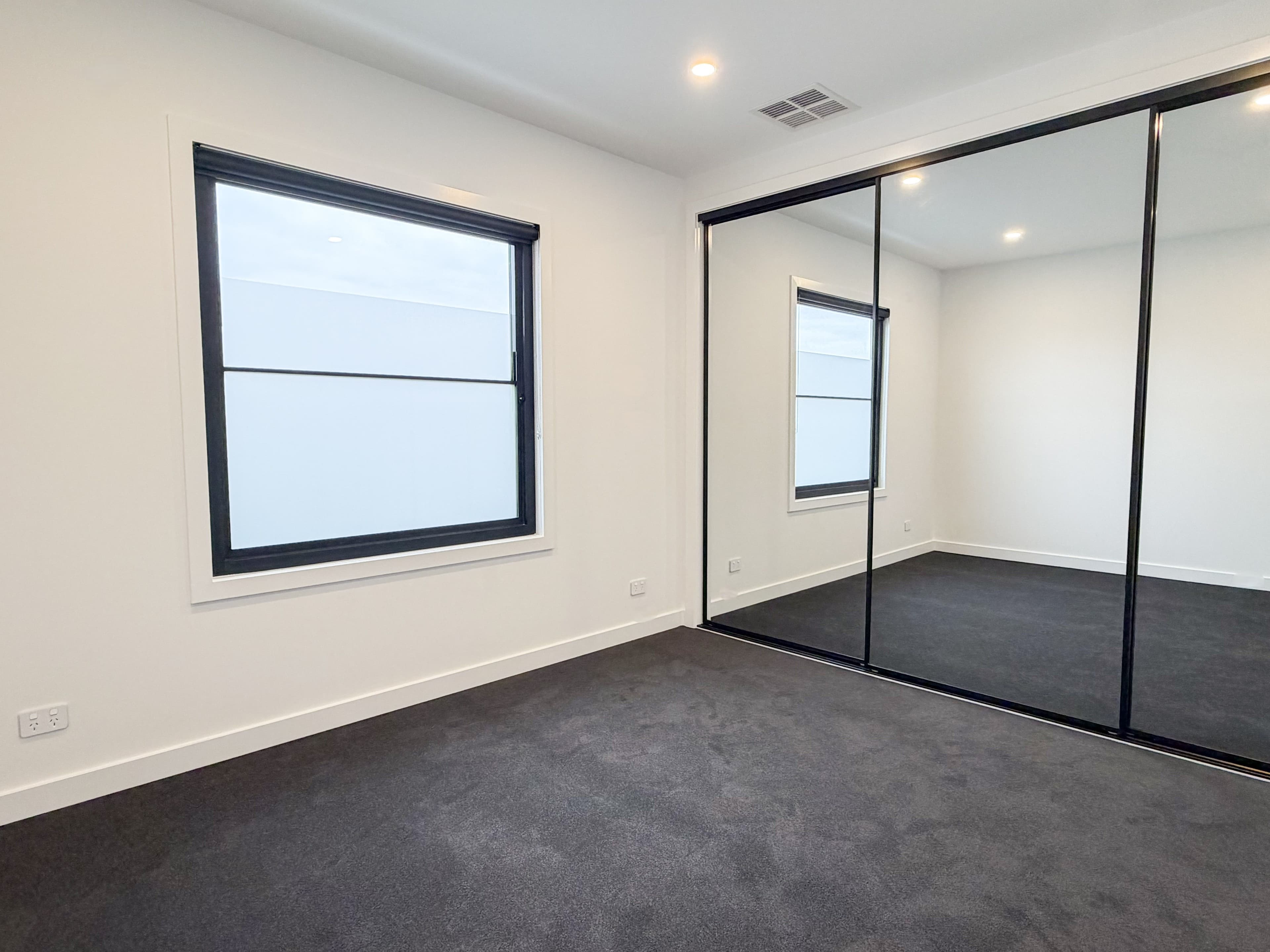 3/83 Arundel Avenue, Reservoir VIC 3073, Reservoir - Thumbnail 8