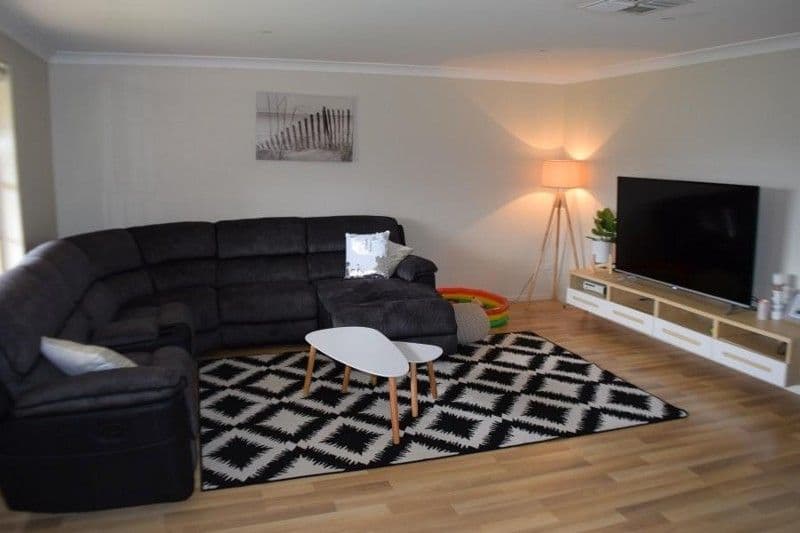 1 Werona Place, Parkes - Thumbnail 2
