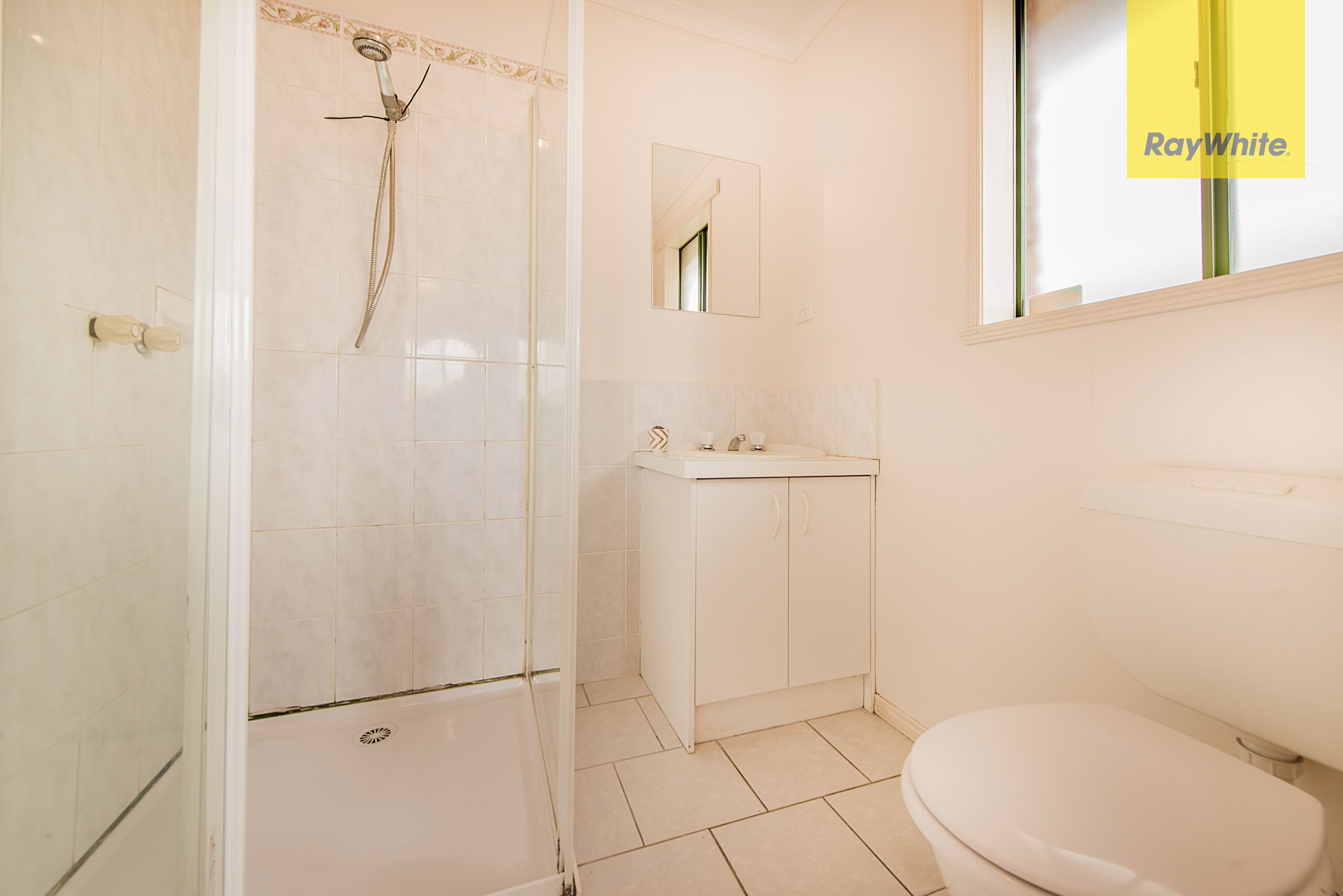 17 Oakman Way, Hampton Park VIC 3976, Hampton Park - Thumbnail 3
