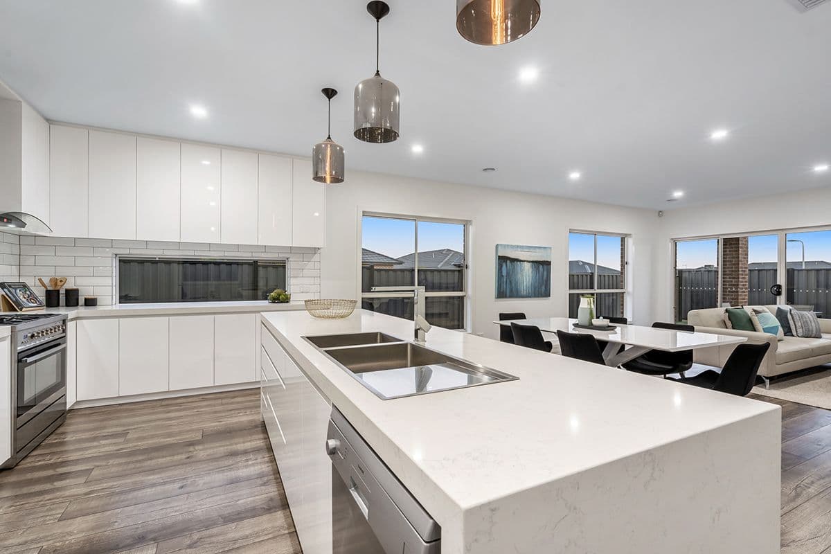 47 Kangaroo Road, Craigieburn VIC 3064, Craigieburn - Thumbnail 6