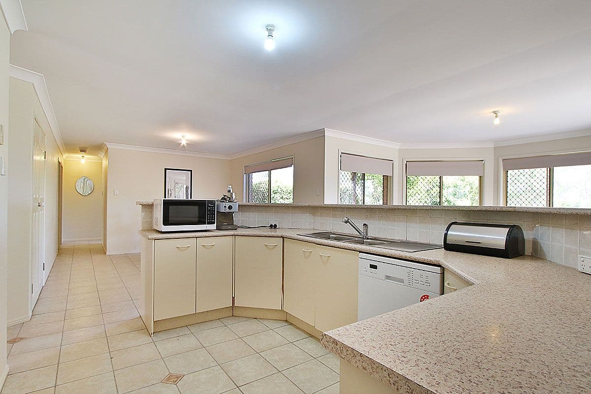 5 Barry Wallace Place, Churchill QLD 4305, Churchill - Thumbnail 6