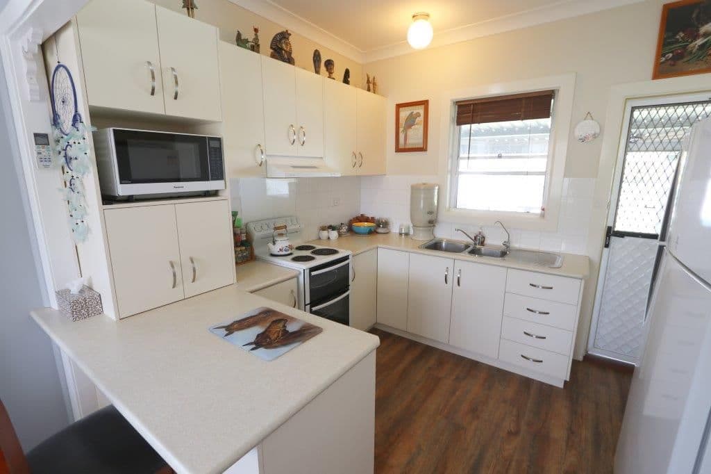 162 Punch Street, Gundagai NSW 2722, Gundagai - Thumbnail 3