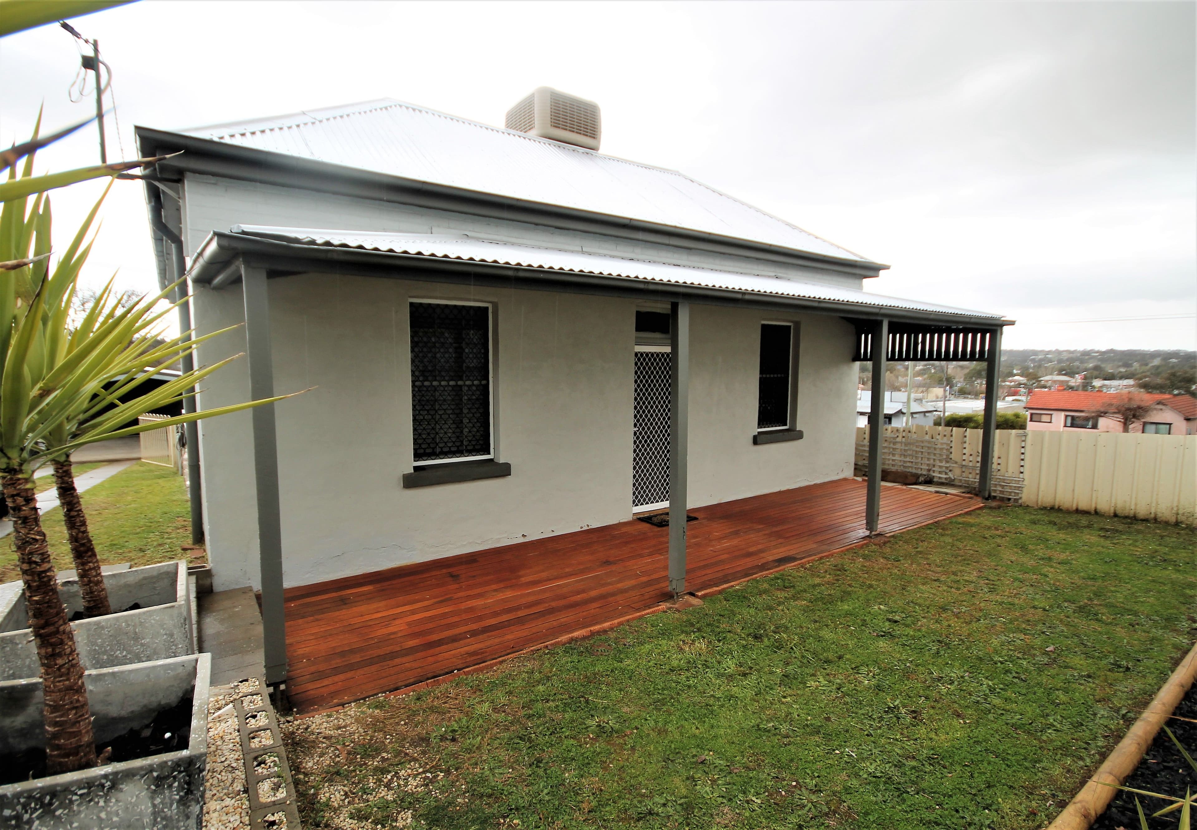 6 Elizabeth Street, Young - Thumbnail 2